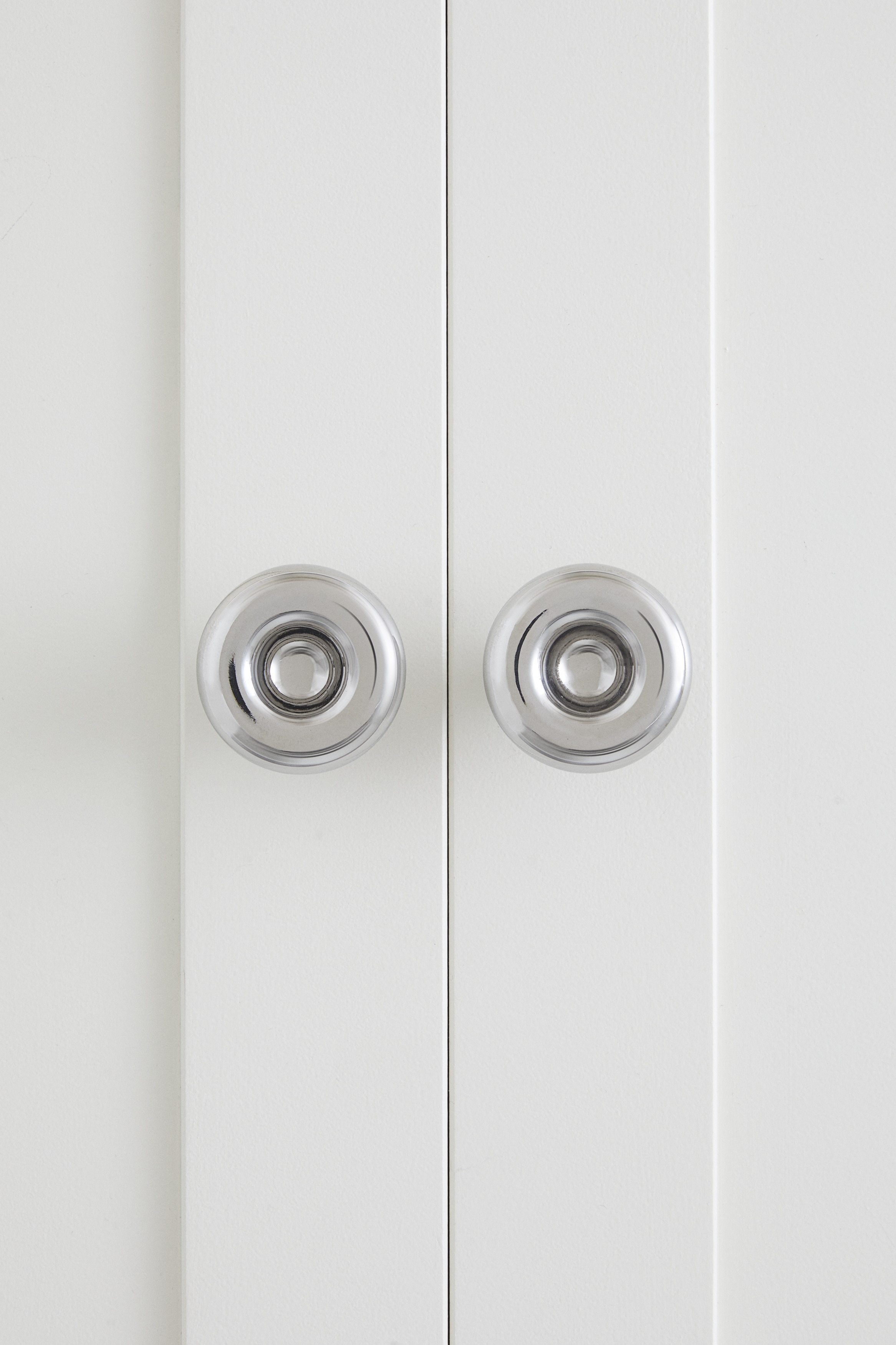 Balenie 2 kovových úchytiek - Strieborná