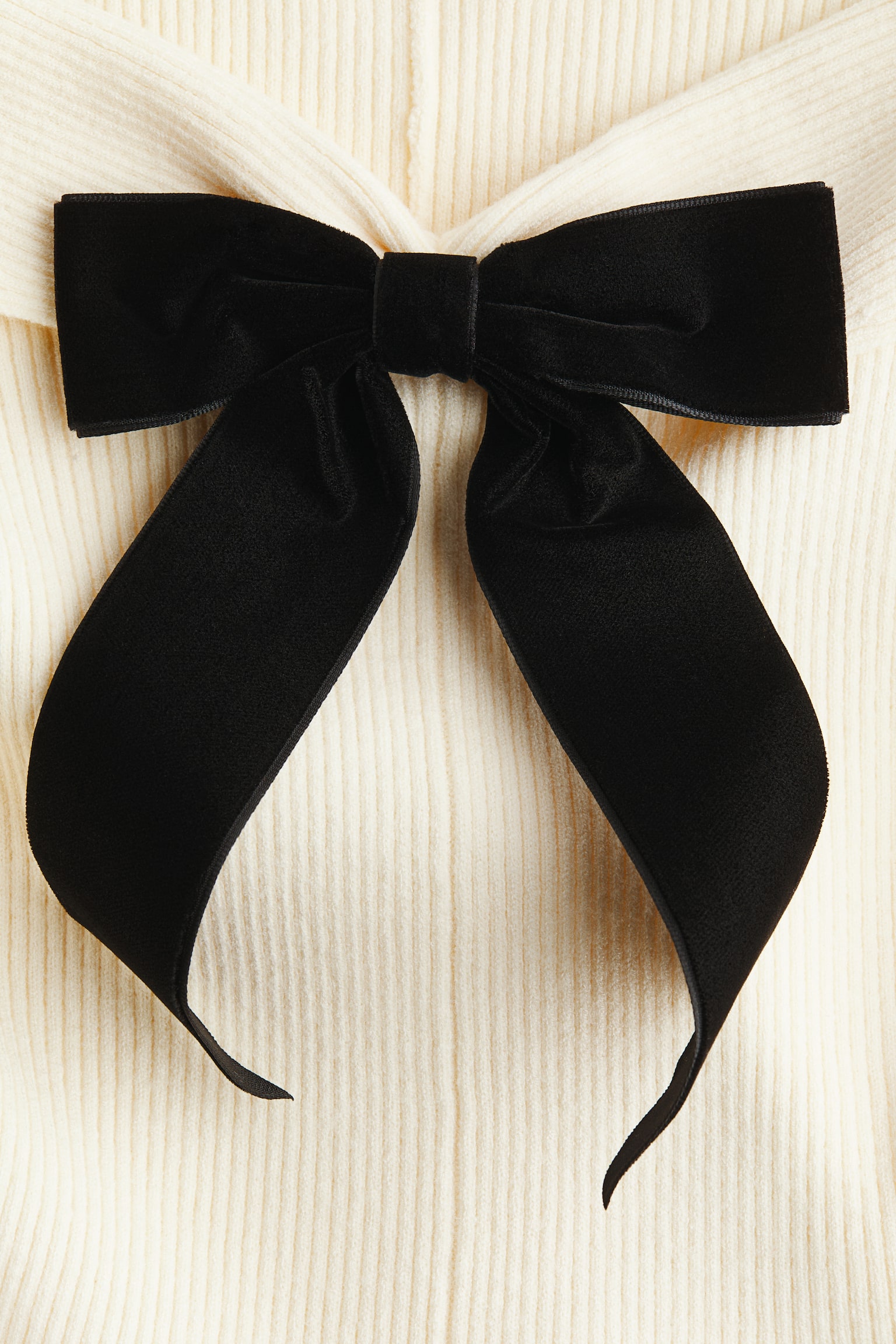 Bow-detail off-the-shoulder top - Cream/Black - 4