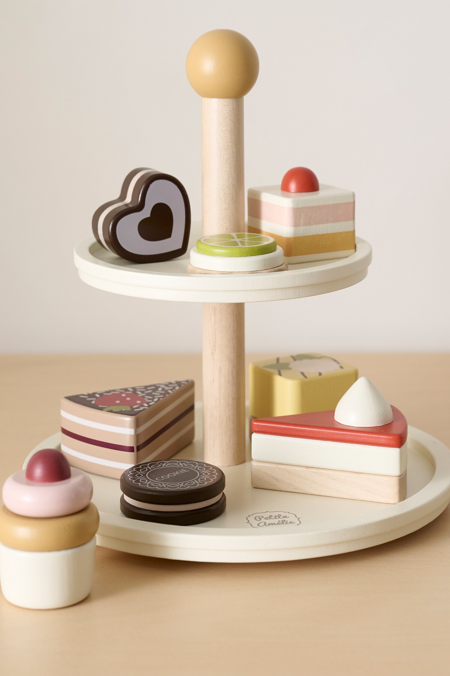 Etagère Met Gebak - Beige/Bruin