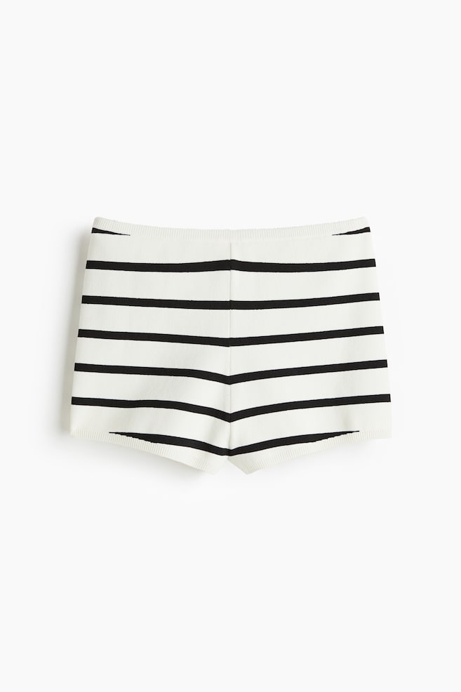 Strandshorts aus Feinstrick - White/Black striped/Rot/Cremefarben/Blau gestreift - 1