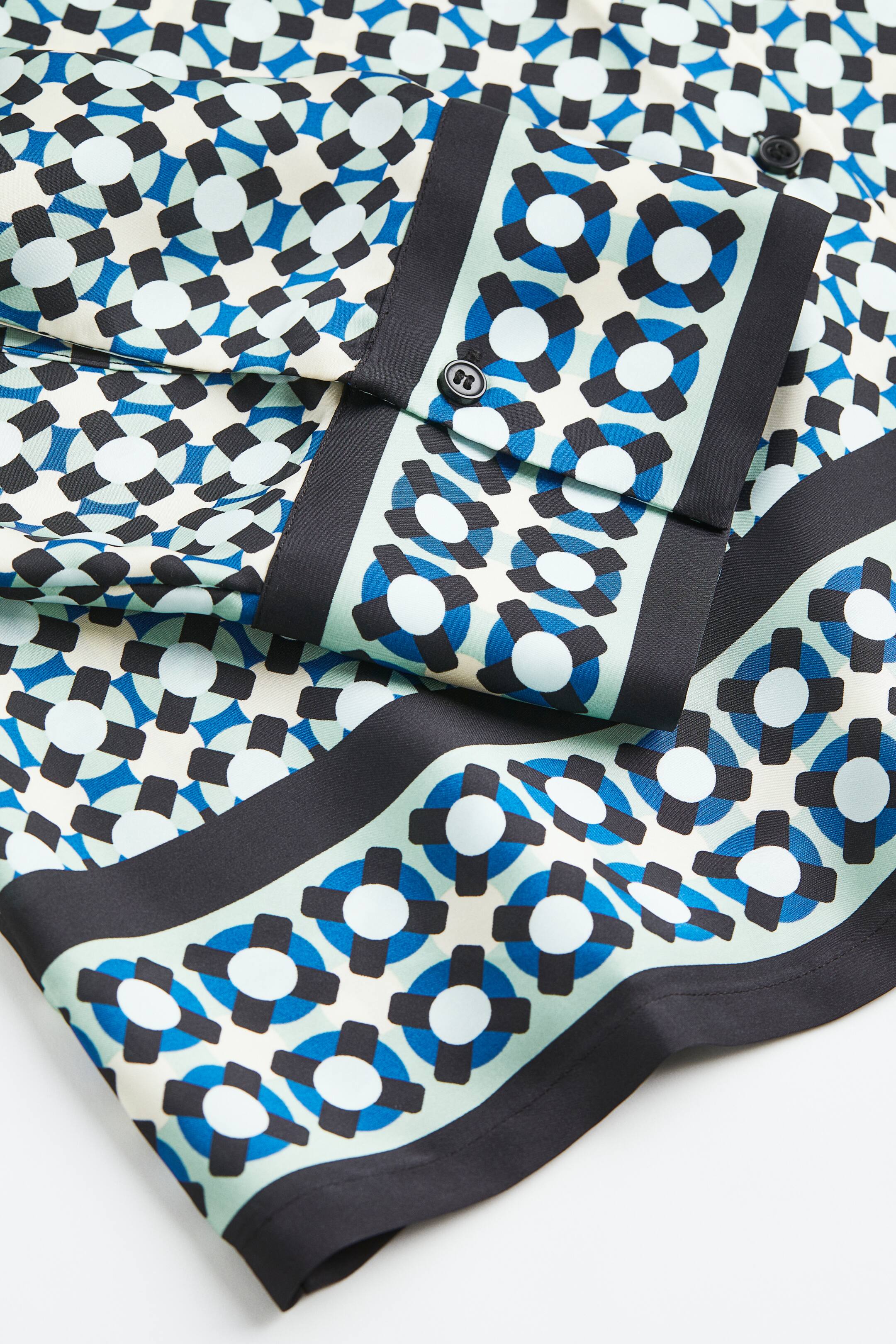 הצגת תמונה גדולה יותר: חולצה עם דוגמה - כחול/דוגמה - Ladies | H&M IL 2