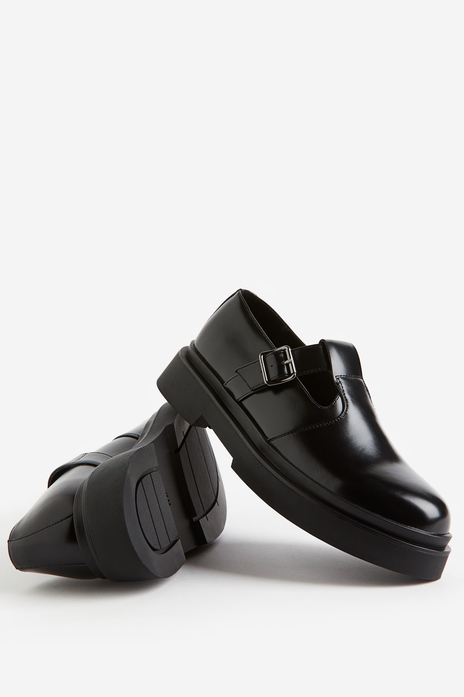 Buckled shoes - Black - 4