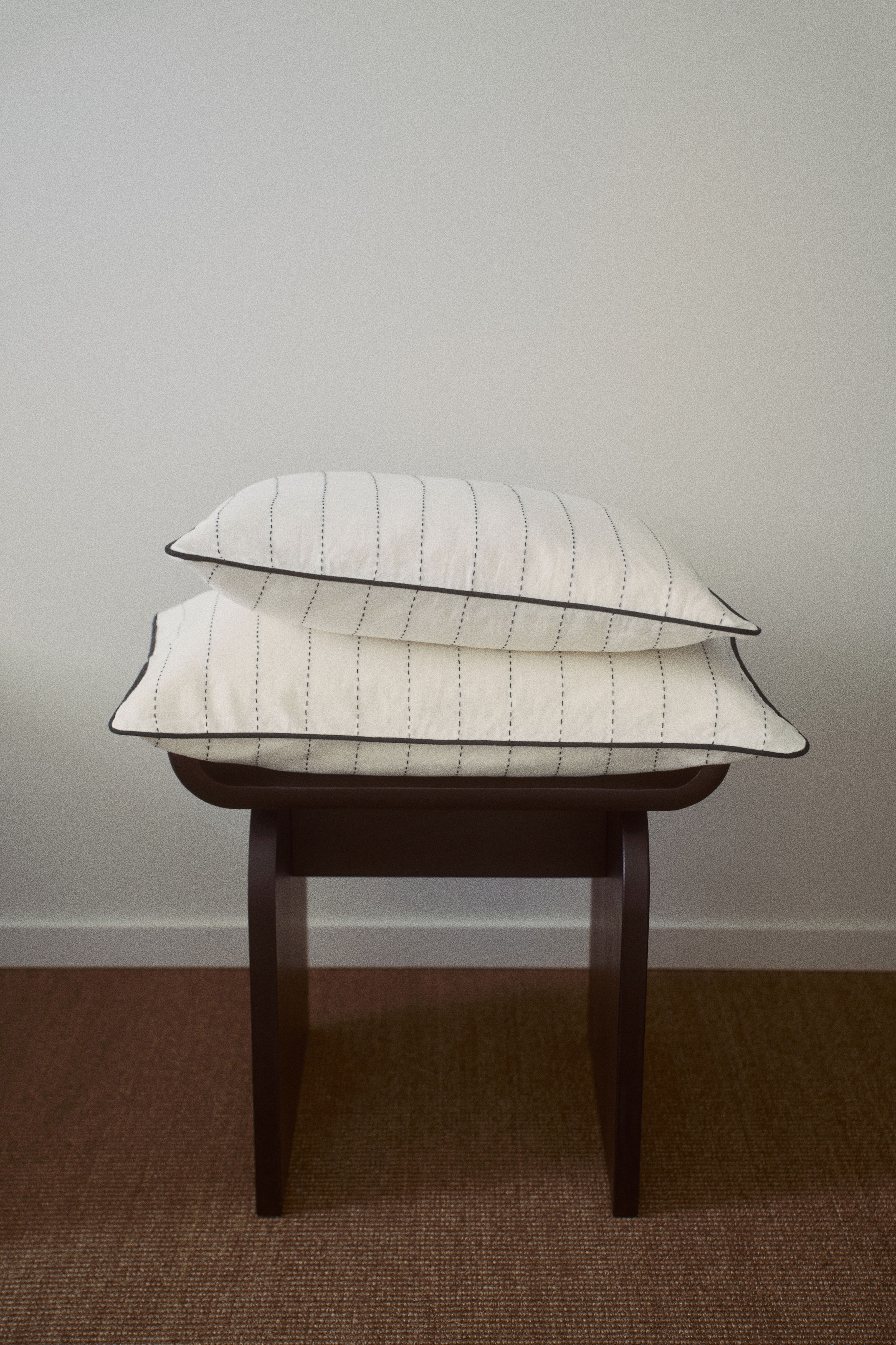 Housse de coussin en lin mélangé