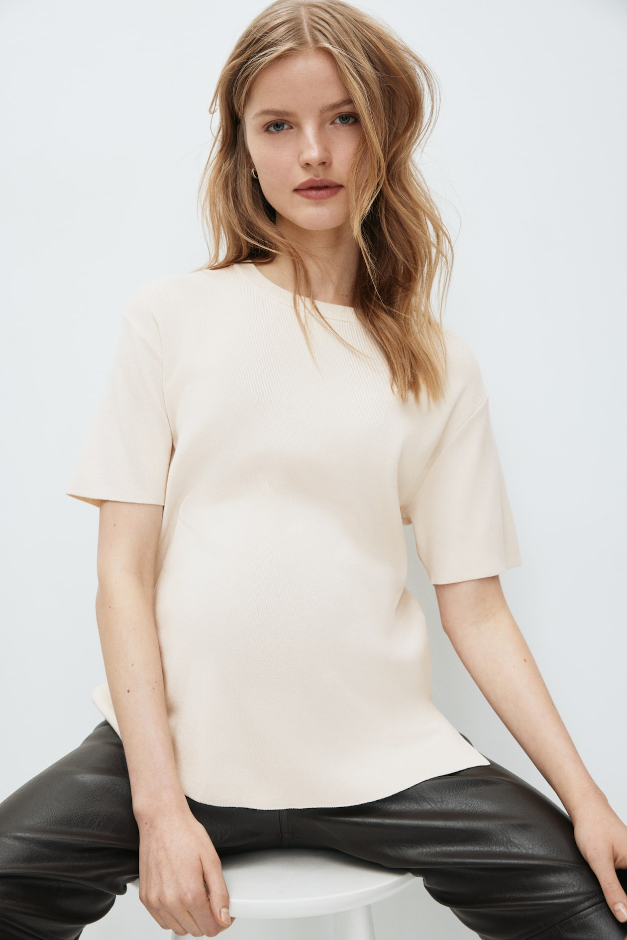 MAMA Fine-Knit T-Shirt - image 3