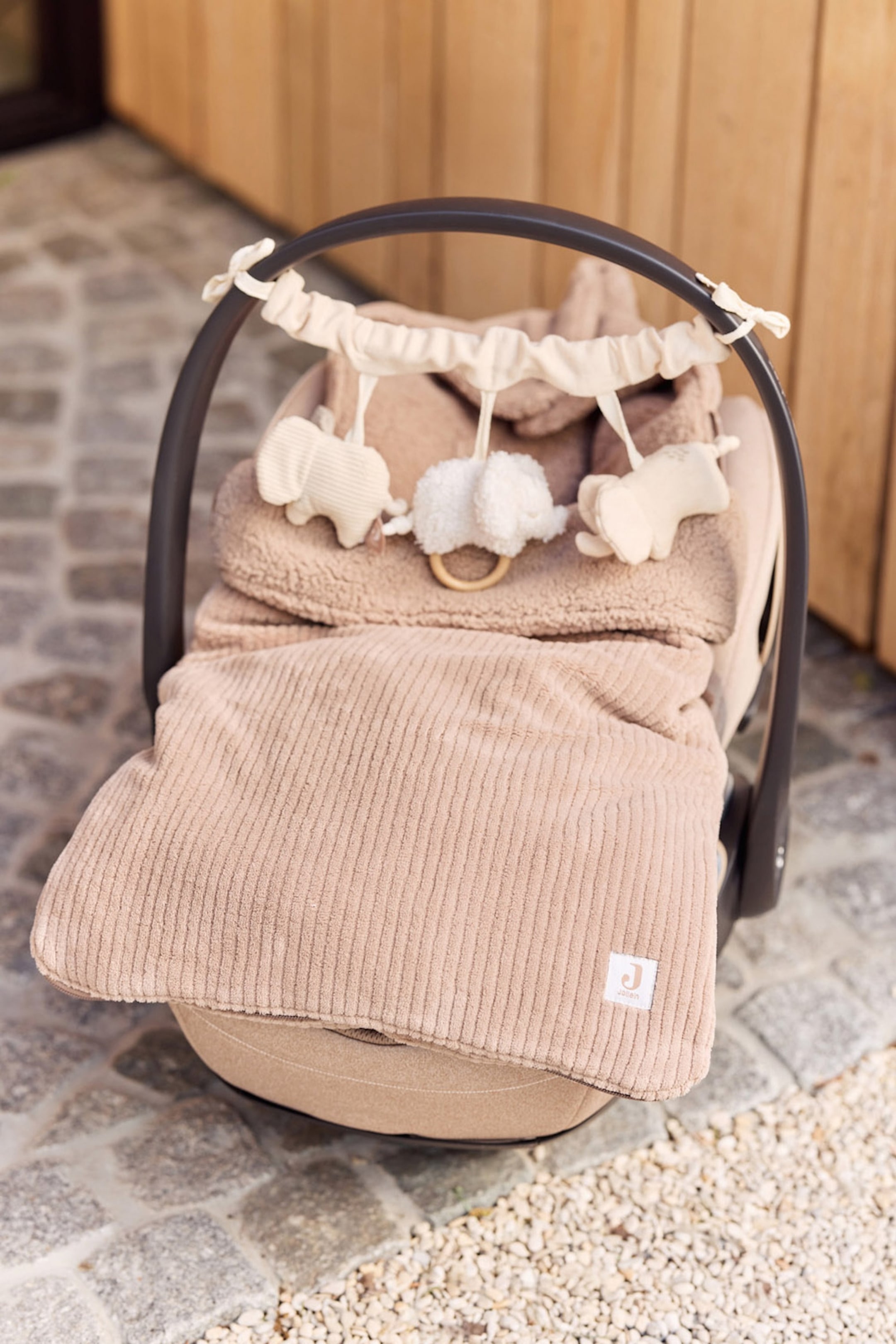 Größeres Bild ansehen: Kinderwagenhaken & Kinderwagenkette - Elephant Tales - Jollein - Home All | H&M DE 1