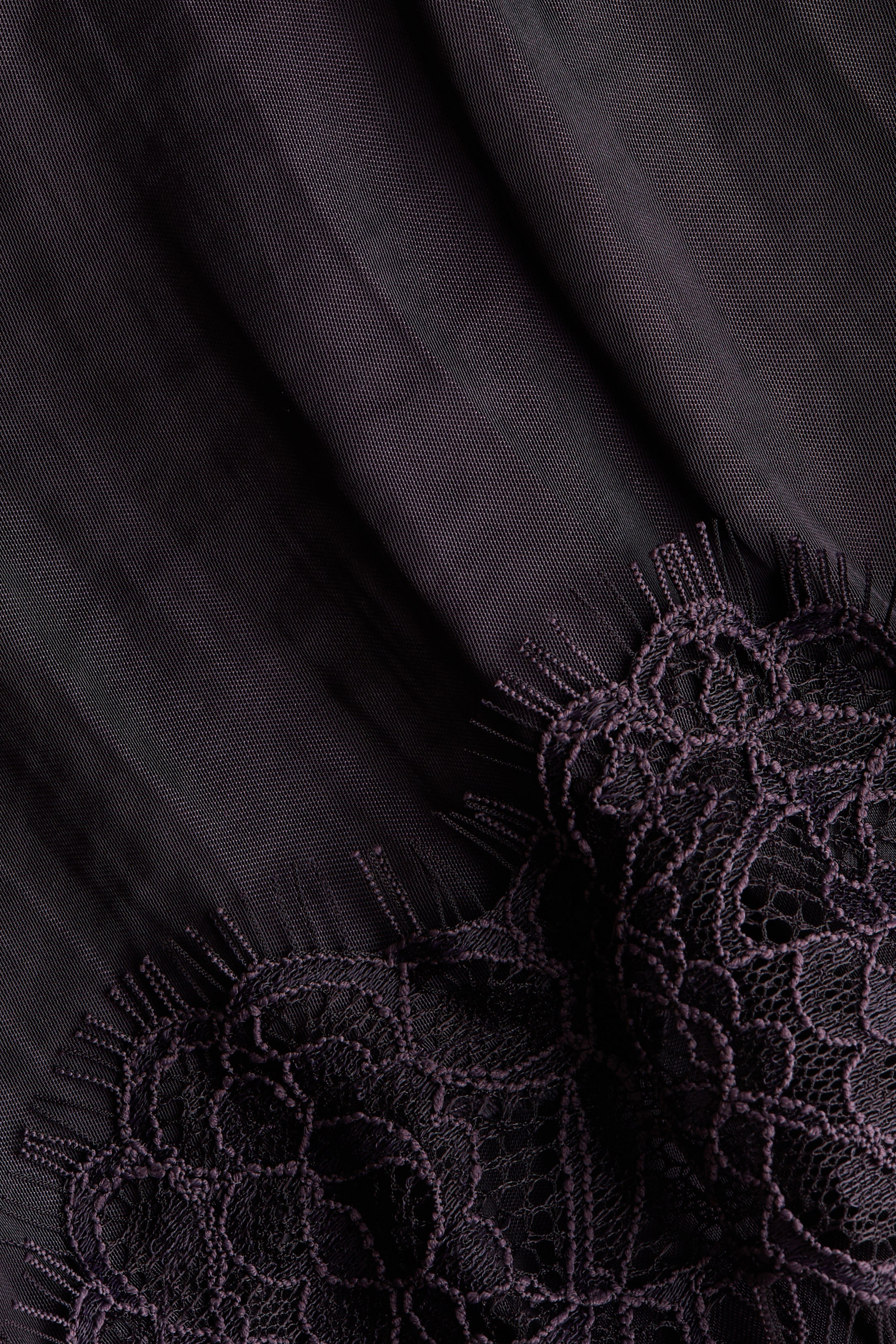 Lace-Trimmed Balloon-Sleeved Dress