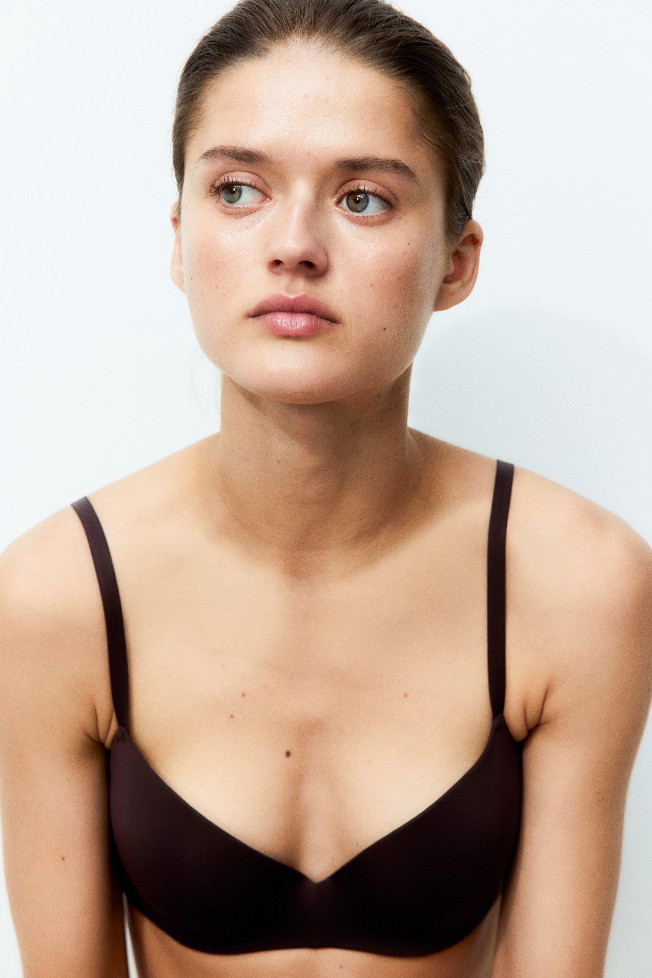 Soutien-gorge pigeonnant en microfibre