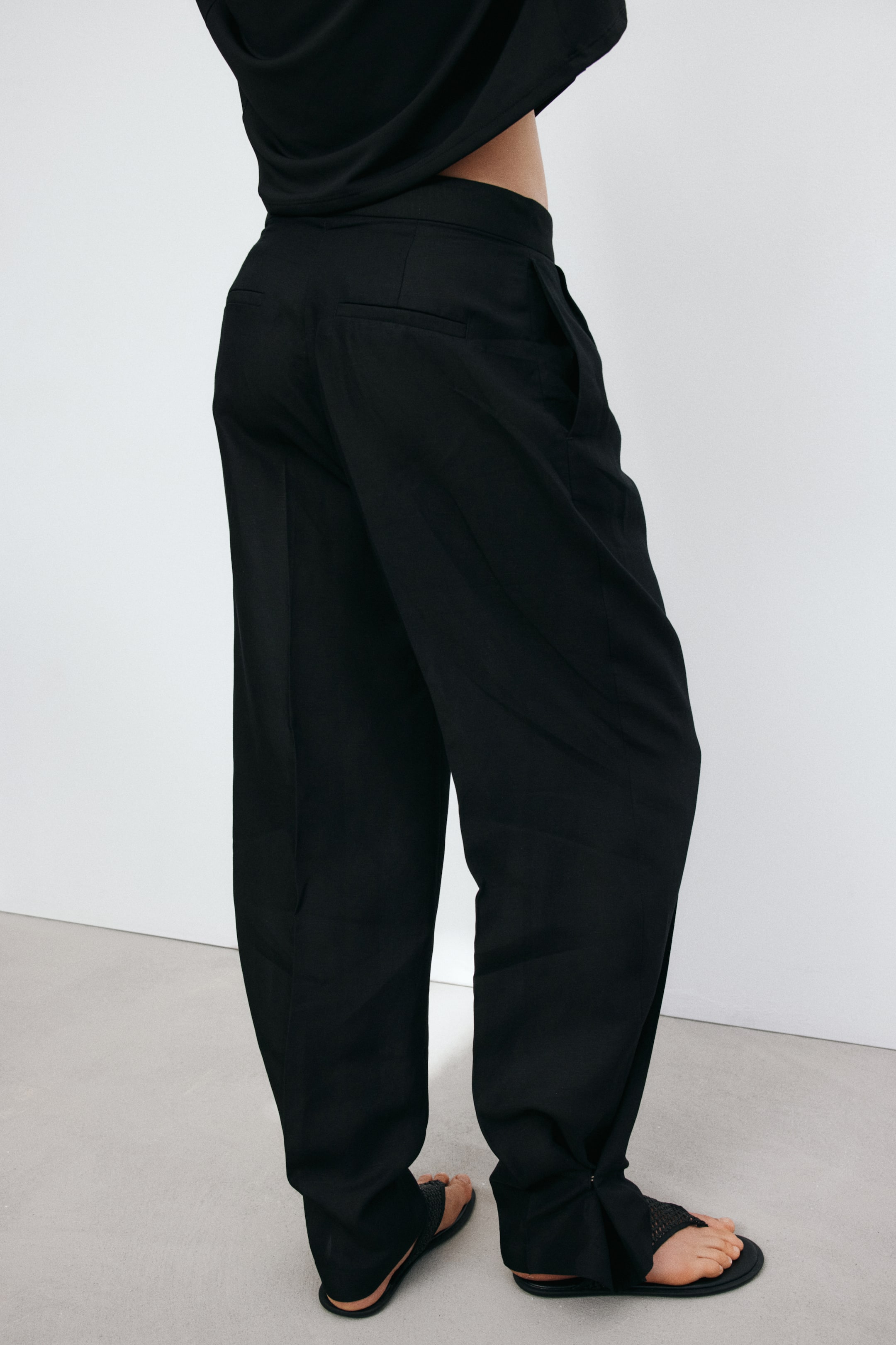 Linen-Blend Balloon-Leg Pants
