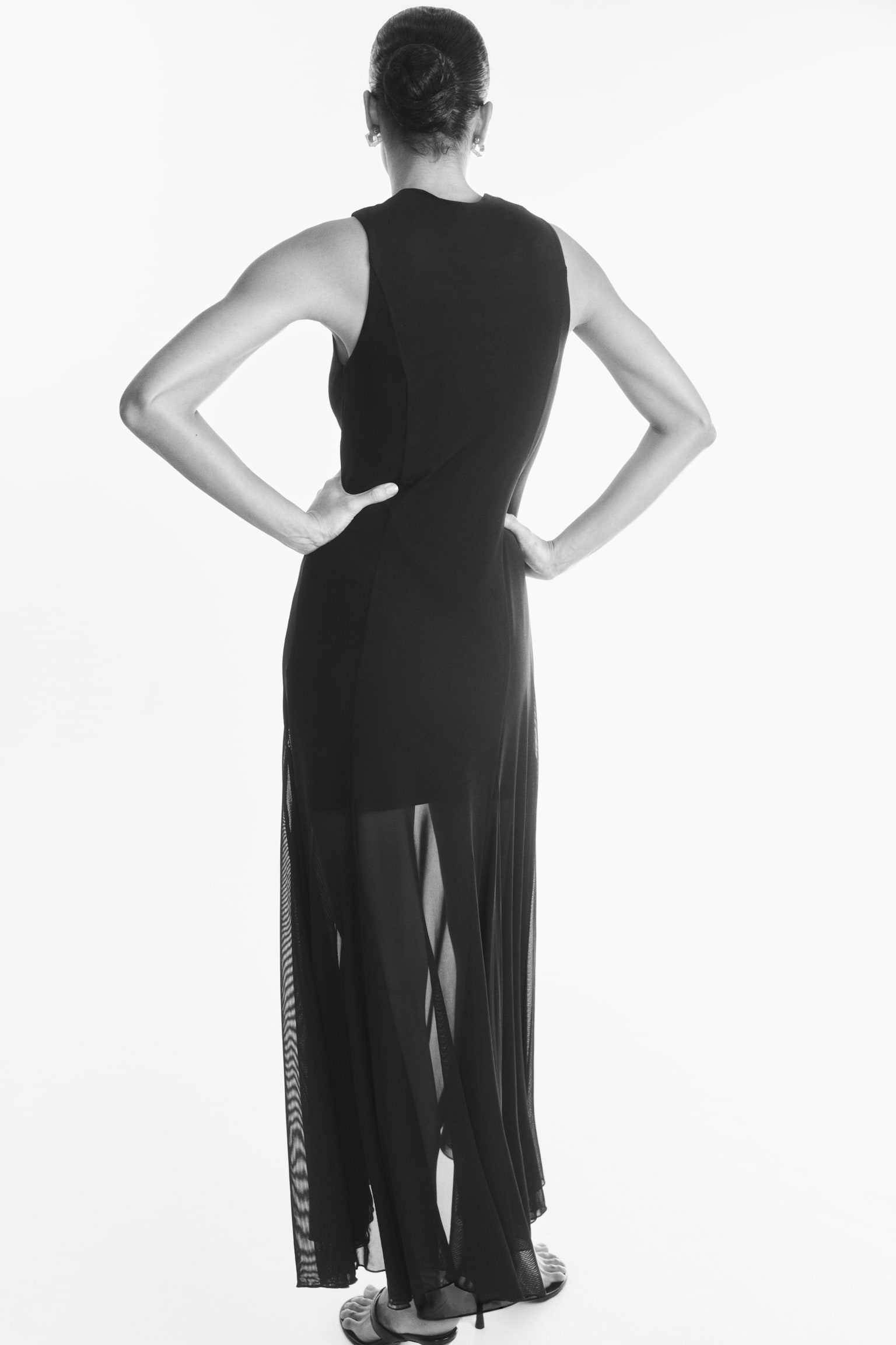 Flared Mesh Dress - Black - 4