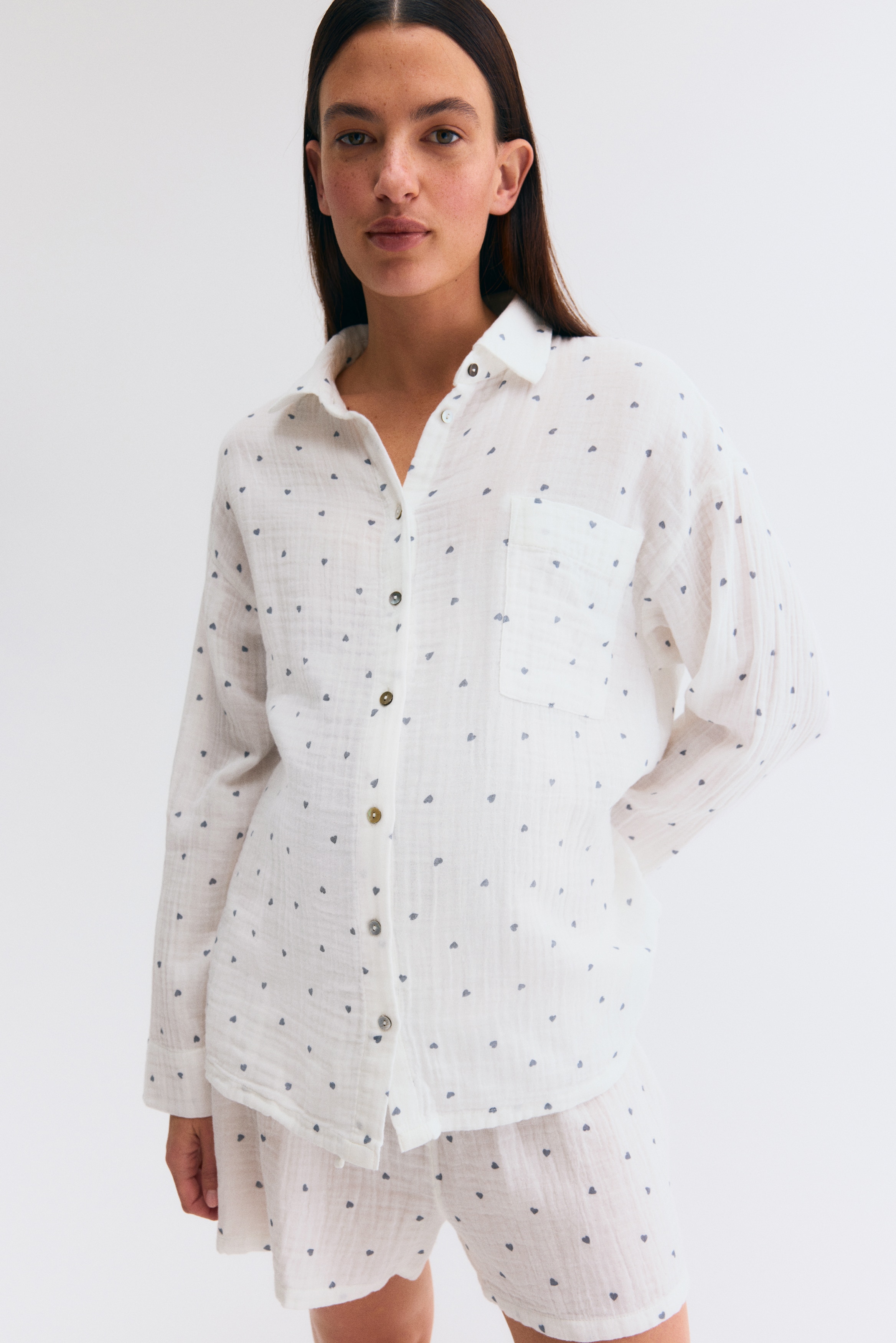 MAMA Πιτζάμα Before & After από μουσελίνα - Λευκό/μπλε καρδιές/Ανοιχτό γκριζογάλανο/Λευκό/καρδιές/Λευκό/ροζ φλοράλ/Απαλό ροζ