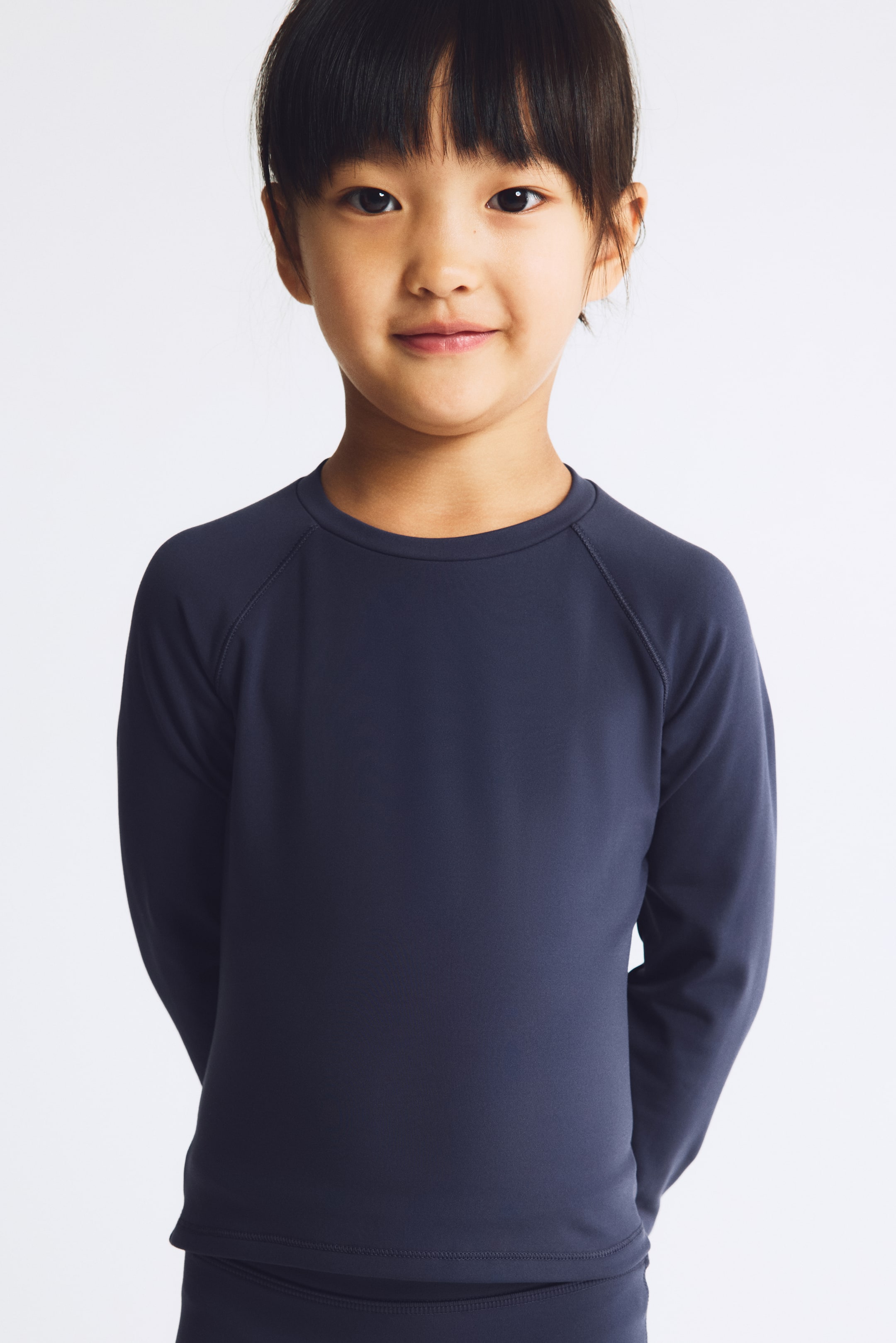 View larger image: Warming sports top with Fleece SoftMove™ - Dark blue - Kids | H&M 1