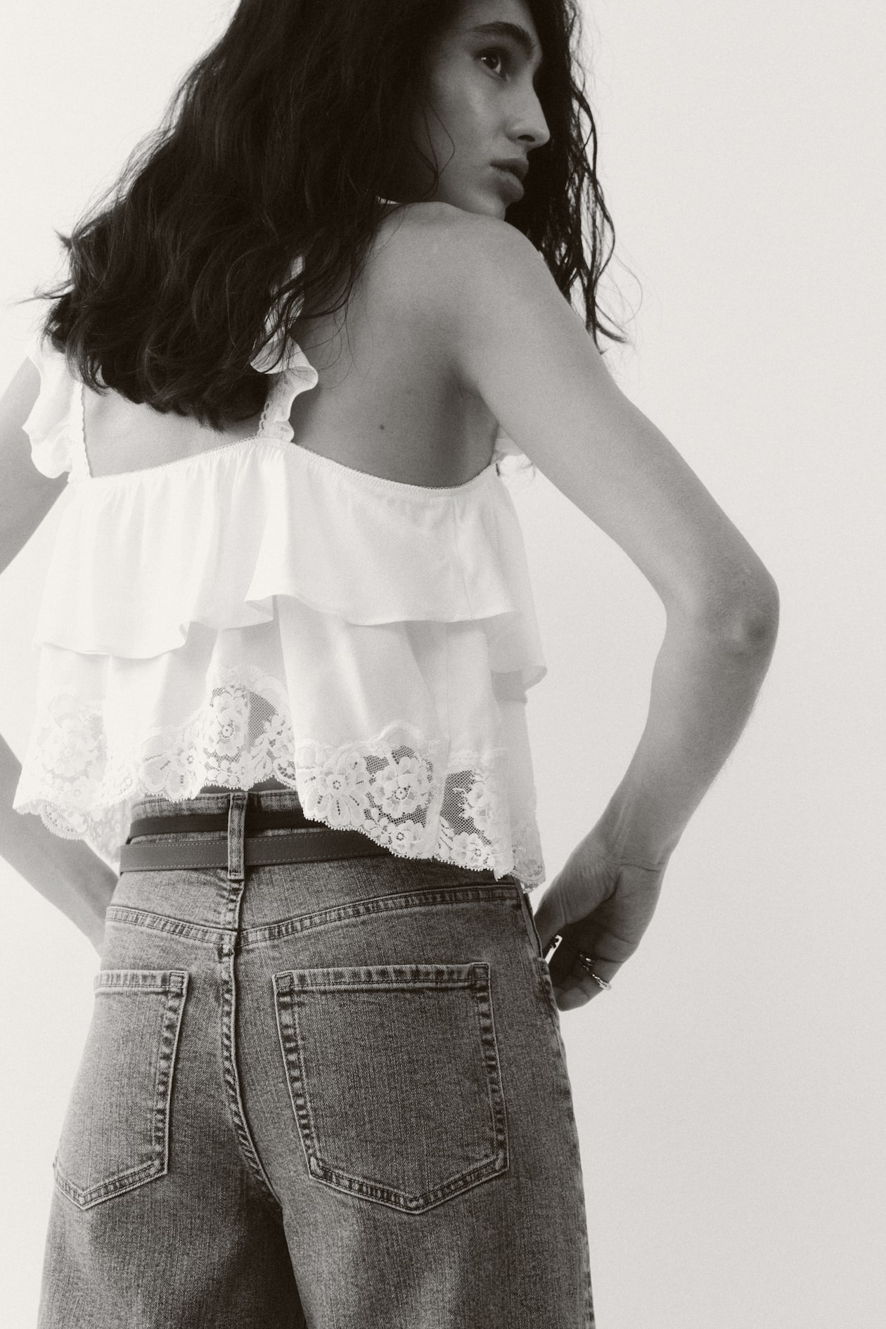 Wide High Waist Ankle Jeans - image 5