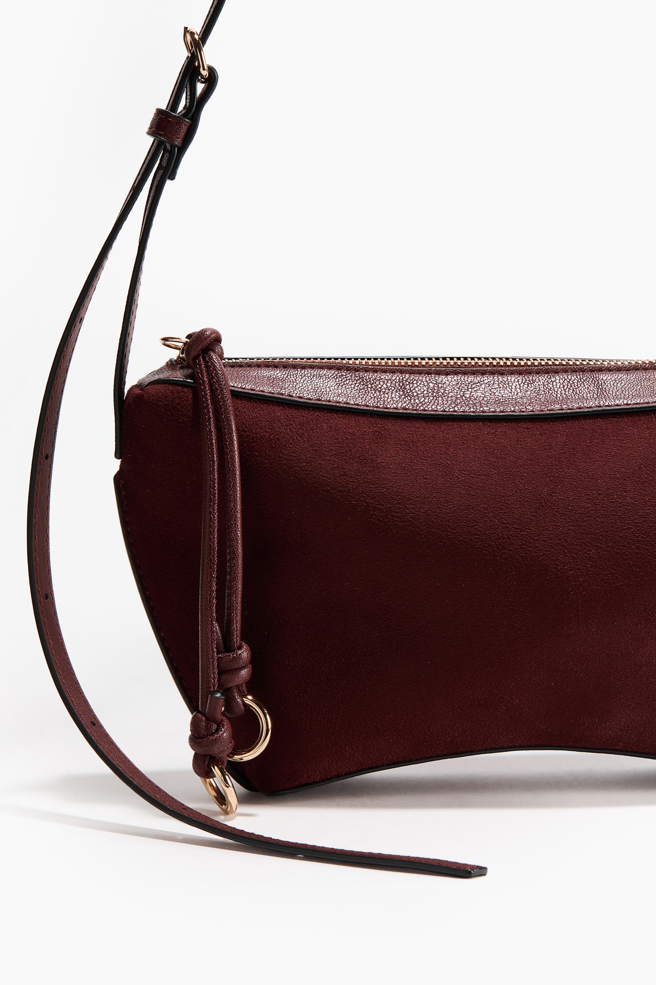 View larger image: Shoulder bag - Burgundy - Ladies | H&M IN 5