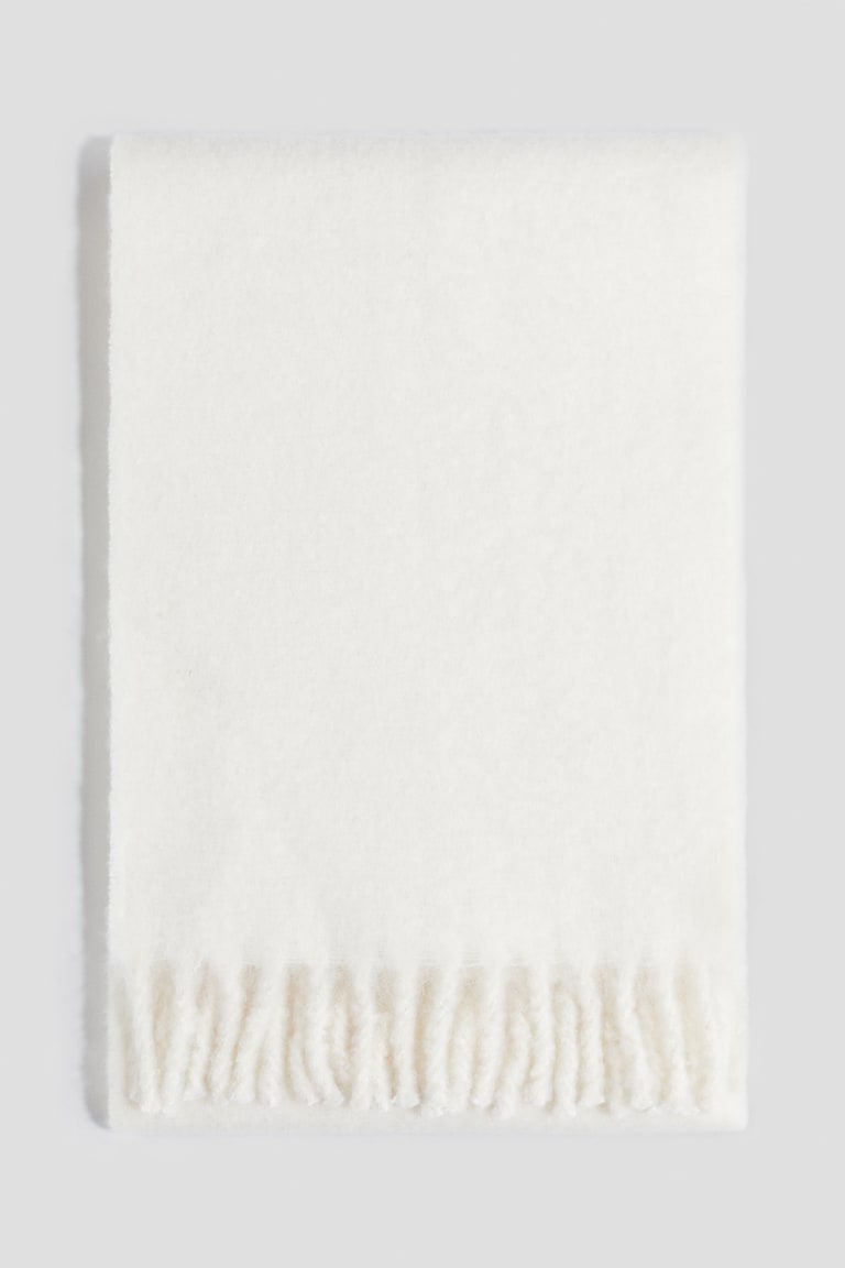 Brushed-finish scarf