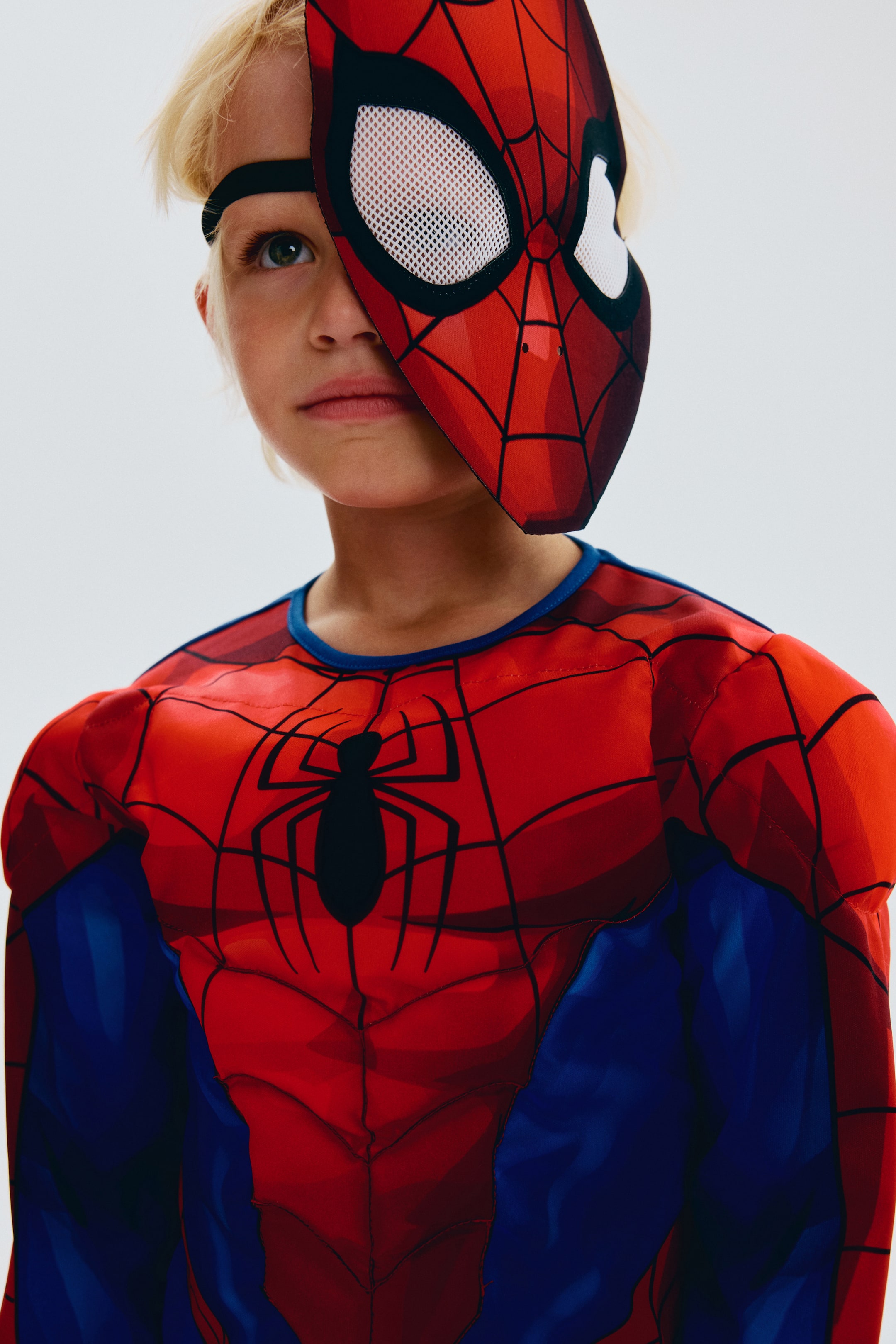 Costume