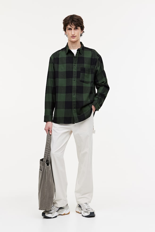 Relaxed Fit Flannel shirt - Dark green/Checked/Black/Checked/Red/Checked/Dark grey/Checked - 1