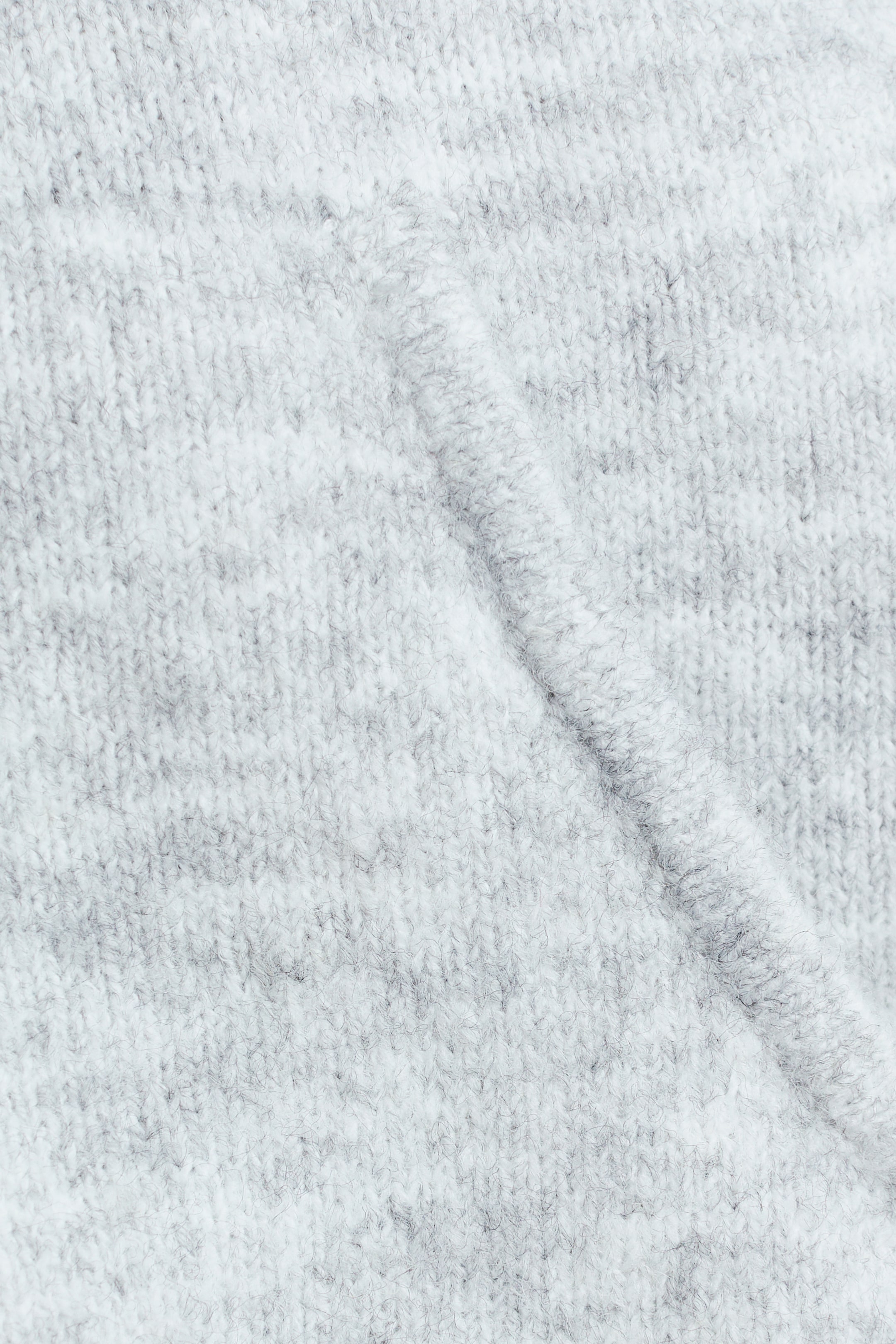 Veste à capuche fermeture éclair en tricot