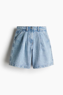 Jeansshorts med lagda veck