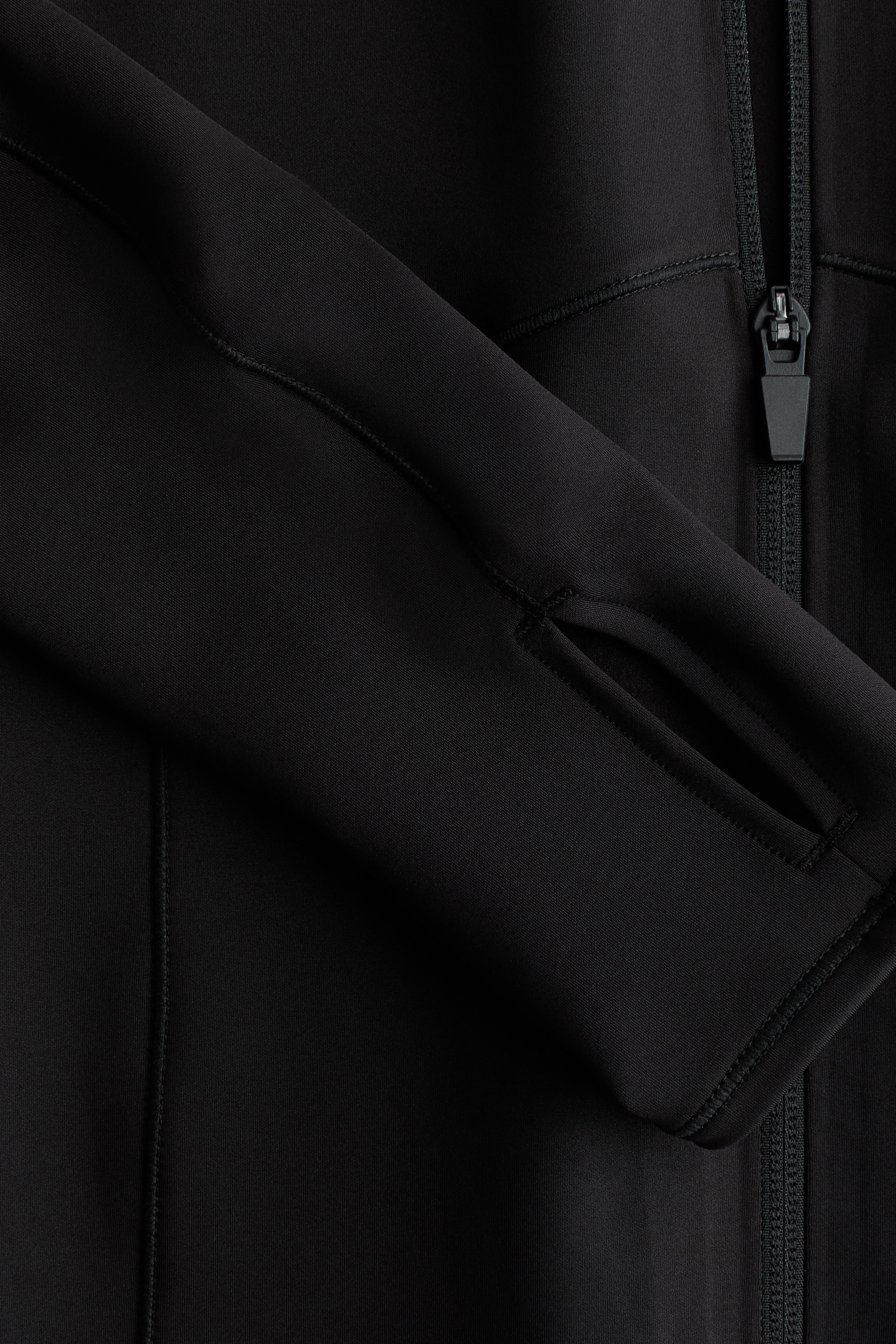 Warm Activewear Jacket with DryMove™ thumbnail 6