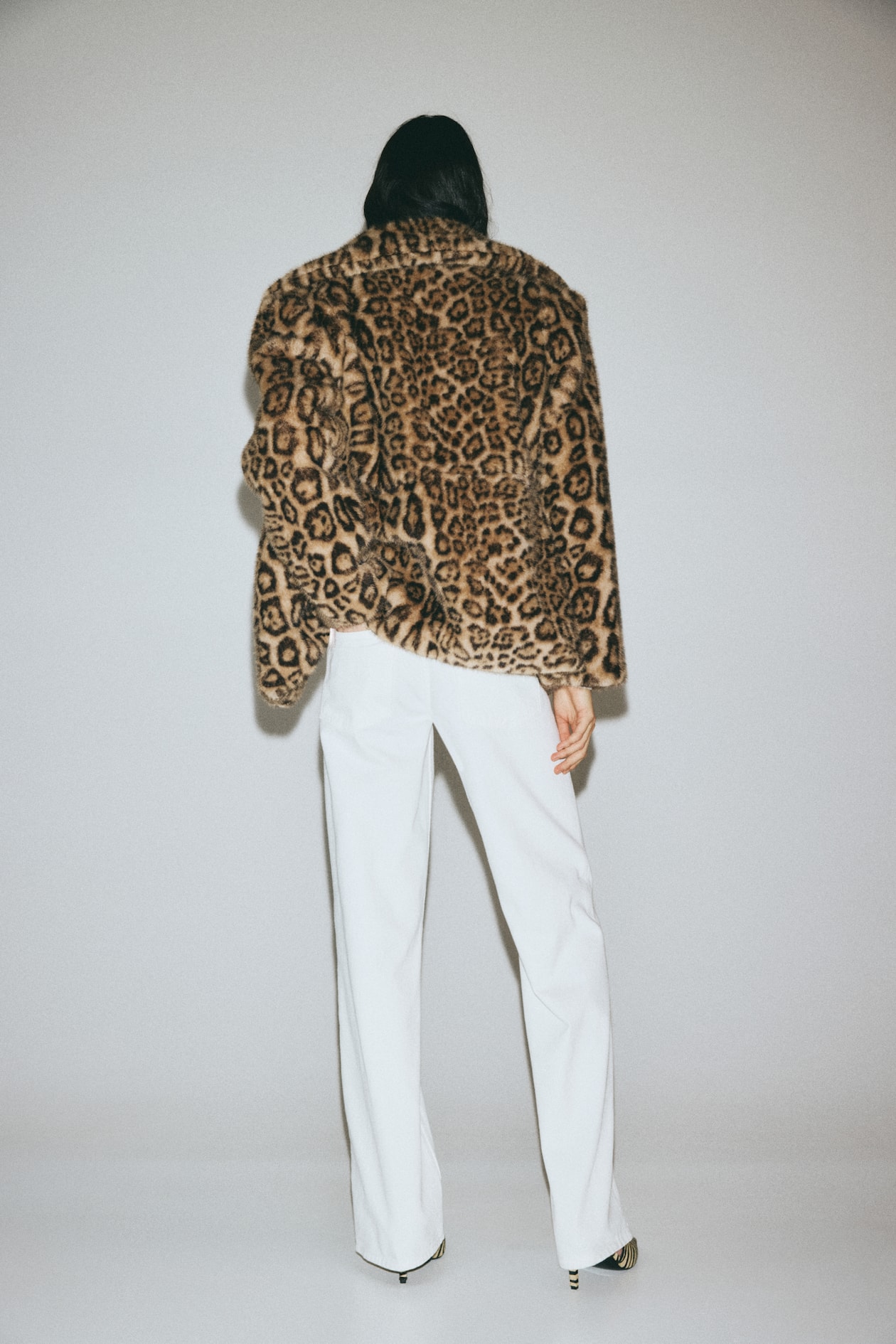 Straight High Jeans - image 5