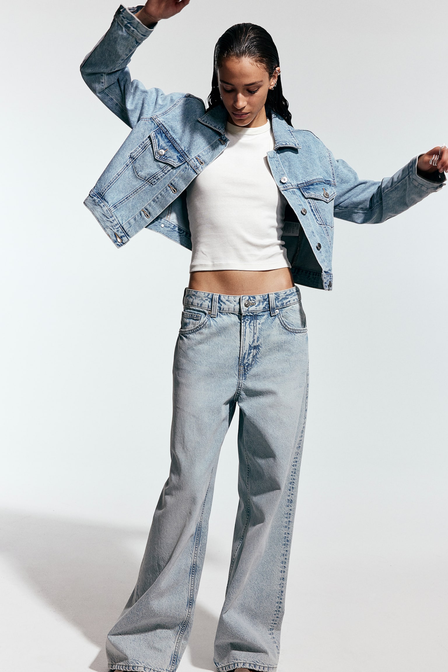 Baggy Regular Jeans - Pale denim blue/Black/Light grey/Light denim blue/Pale denim blue/Denim blue/Light greige/Denim blue/Cream/Light denim blue - 1