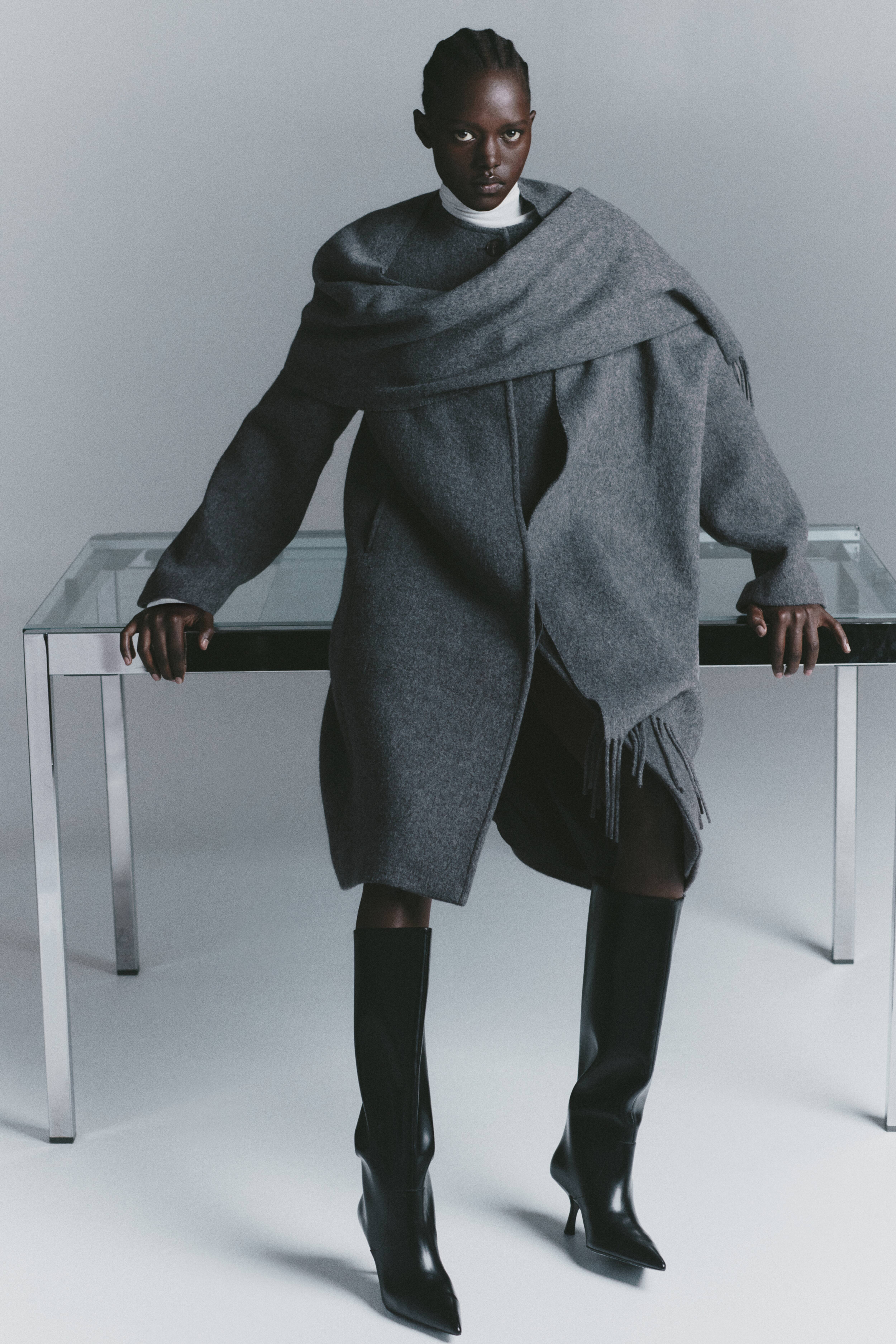Manteau en laine mélangée avec écharpe
