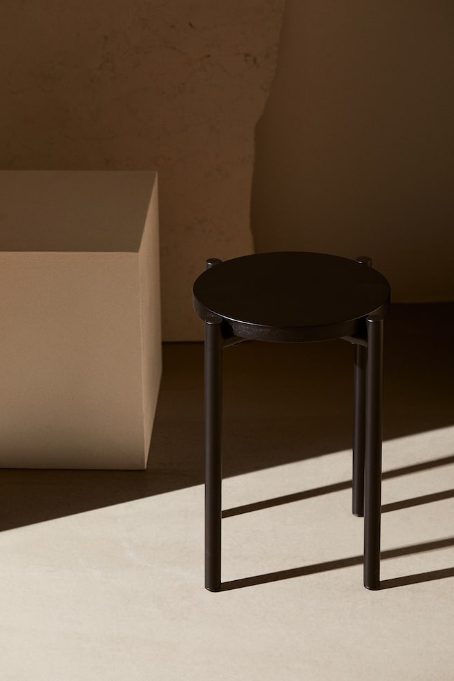 Round-top stool - Black - 2