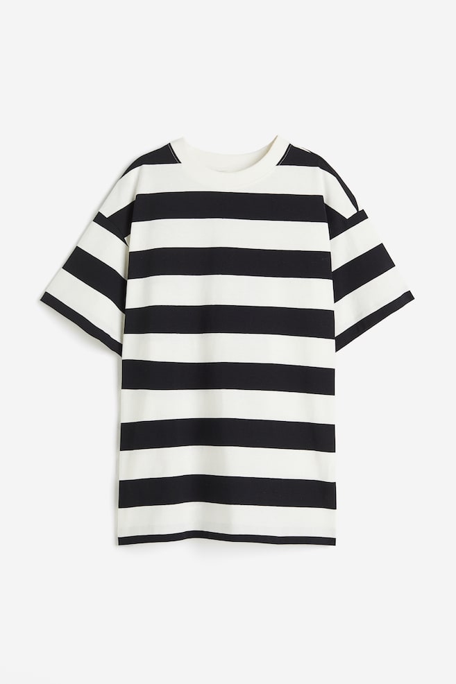 Oversized T-shirt - White/Black striped - 2