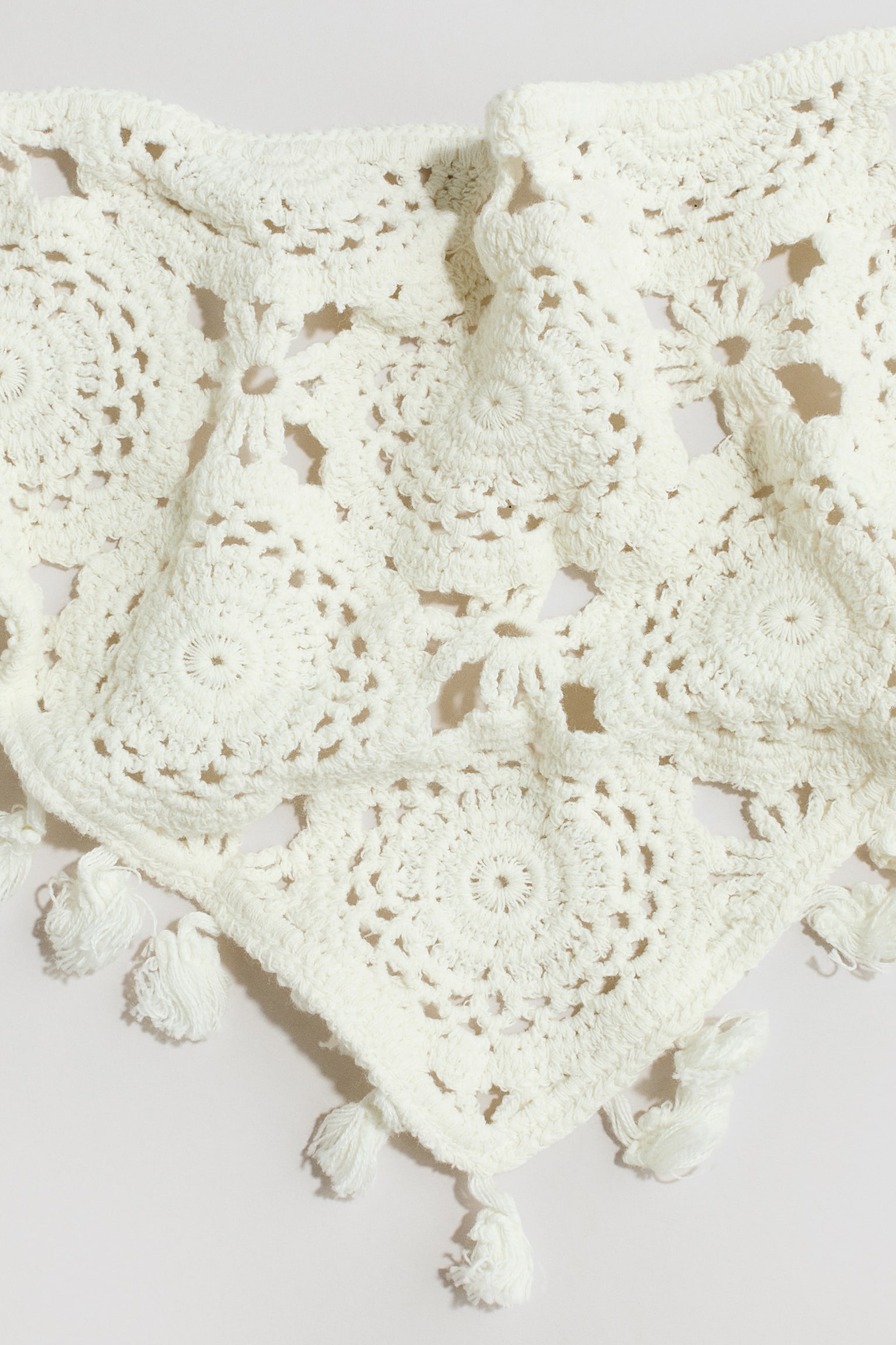 Crochet-look head scarf - 4