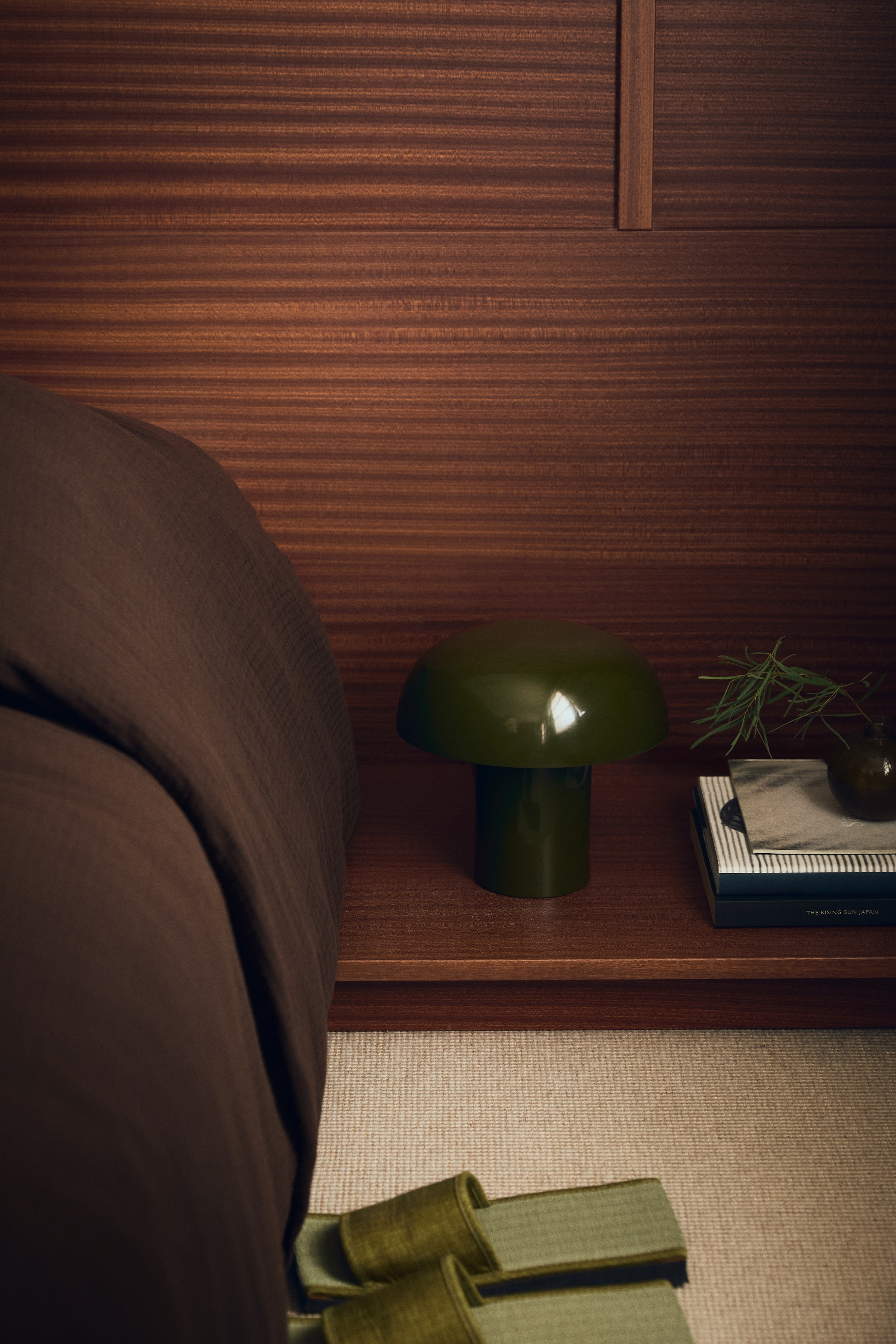 Metal table lamp - Dark green/Dark brown/Silver-coloured/Dark red/Light dusty pink/Dusty blue/Mustard yellow/Dusty pink/Olive green/Light beige/Light beige/Light yellow