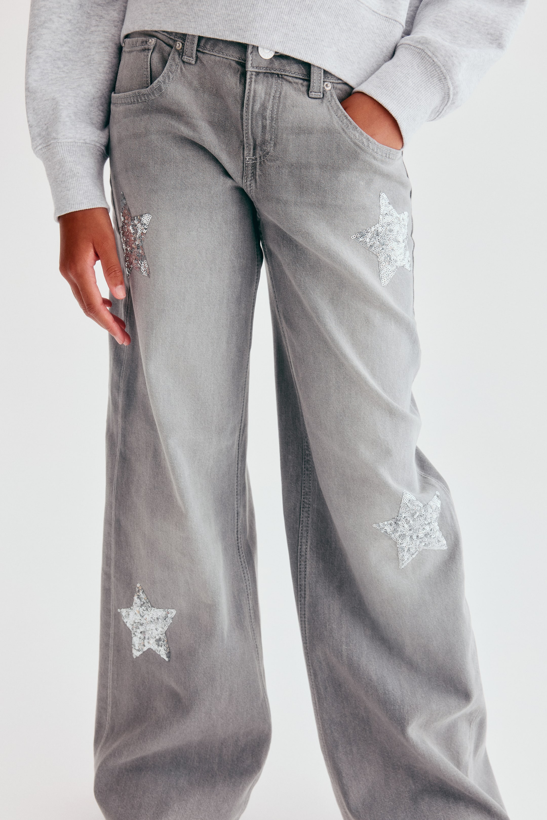 Wide-Leg Low Jeans