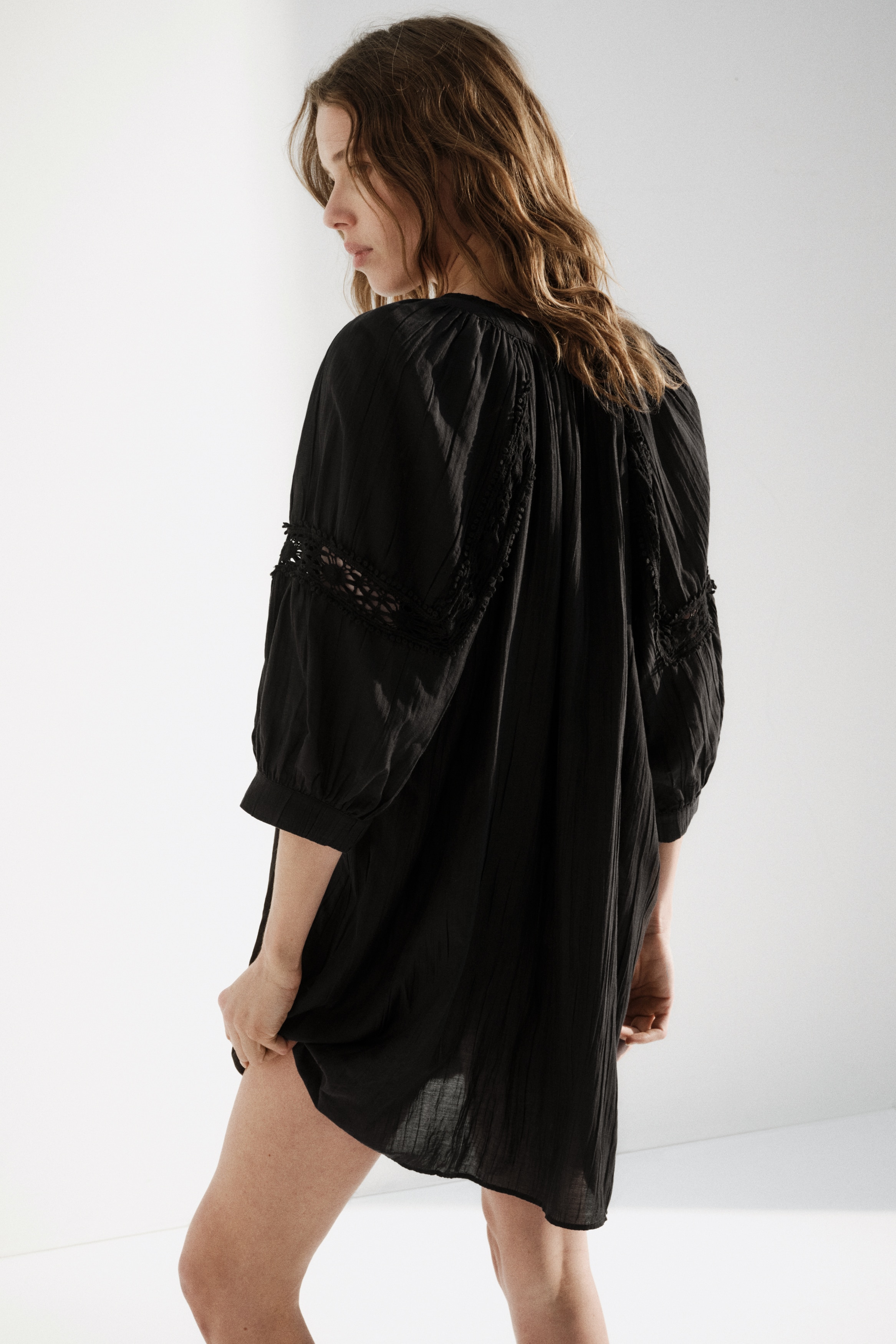 Black Mini Dresses | Long Sleeve, Strapless & Sequin | H&M US Black Mini Dresses | Long Sleeve, Strapless & Sequin | H&M US
