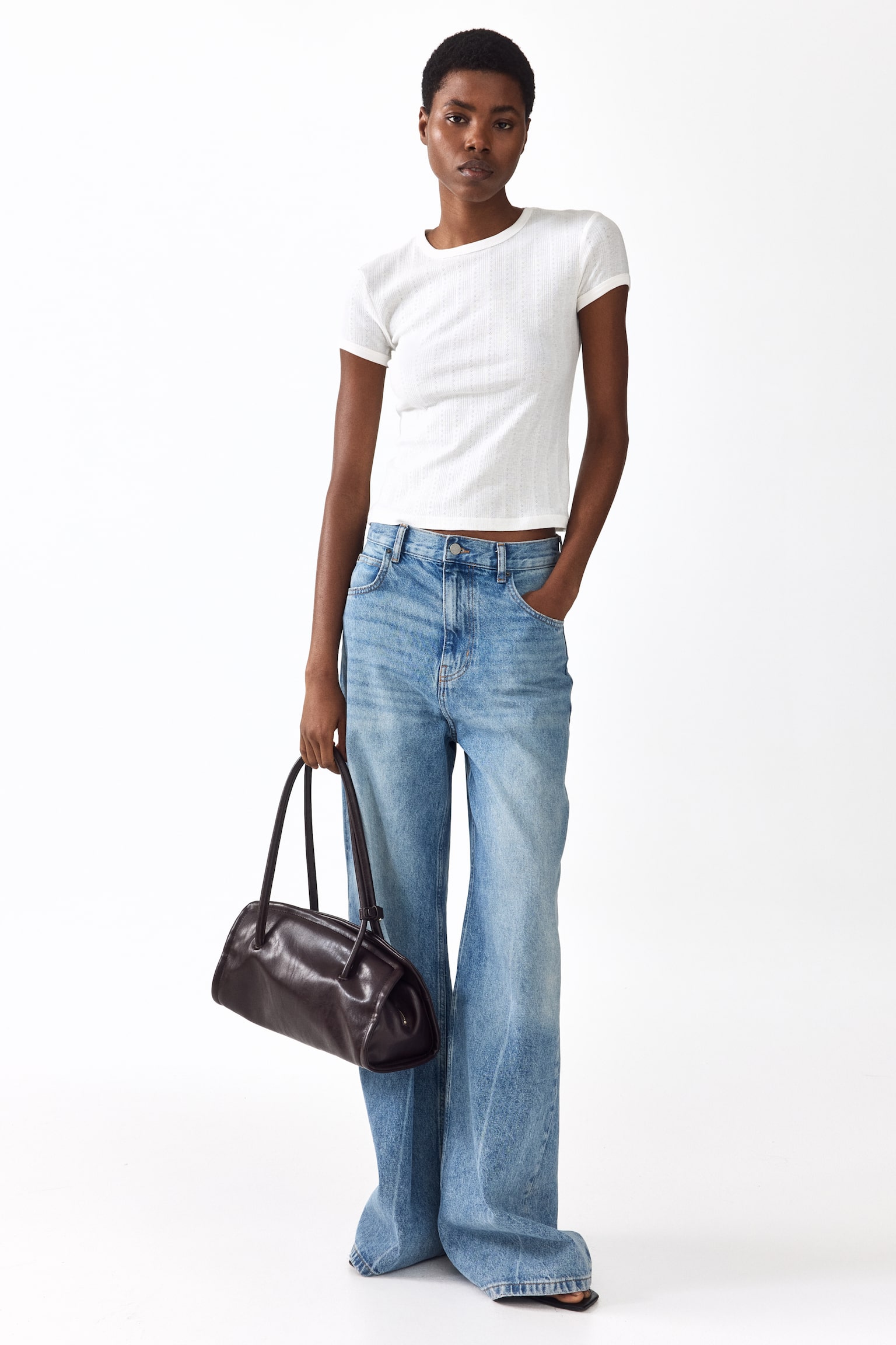 Pointellestrikket T-shirt - Hvid/Marineblå/Klar rød - 5