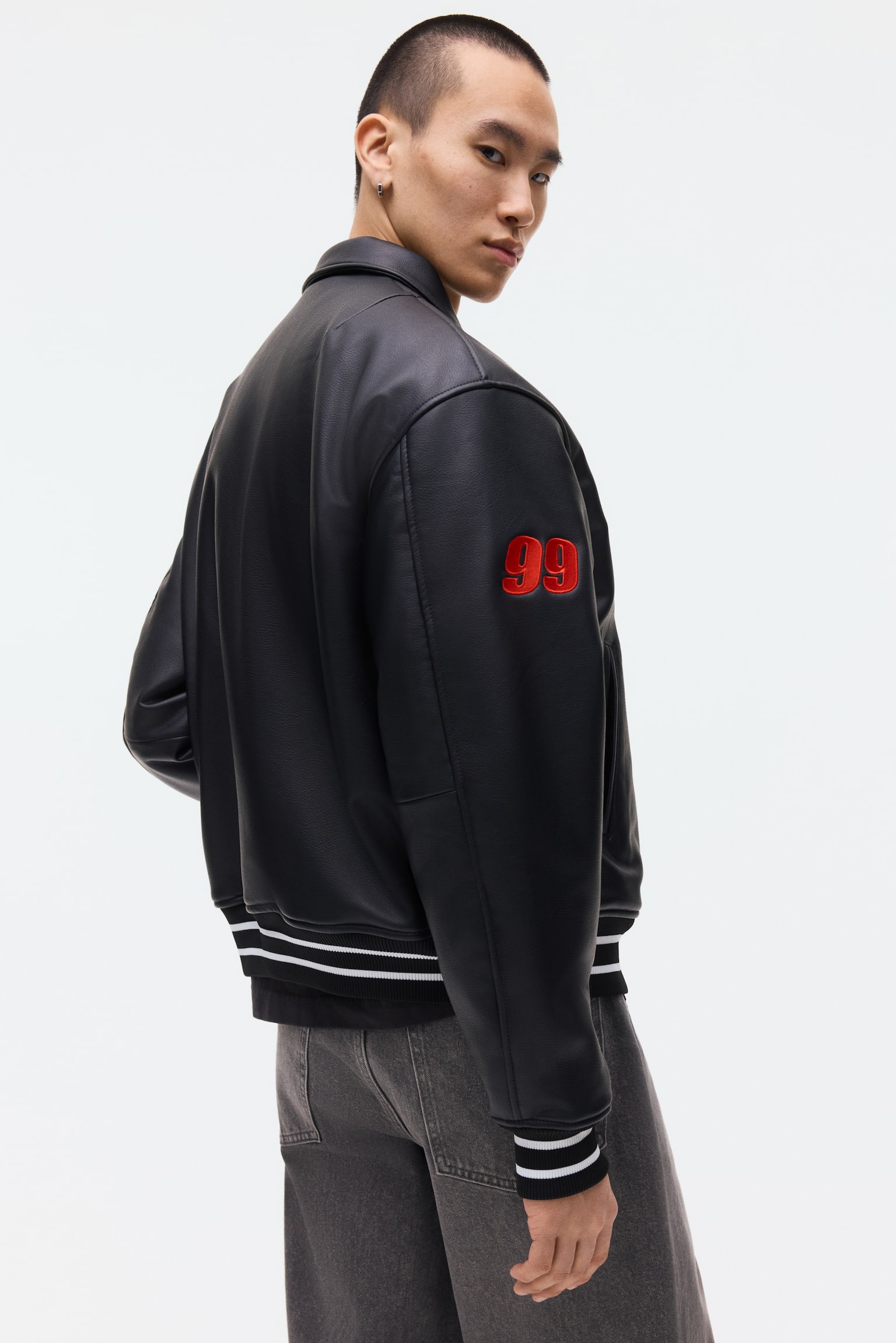 Motif-detail baseball jacket - 5
