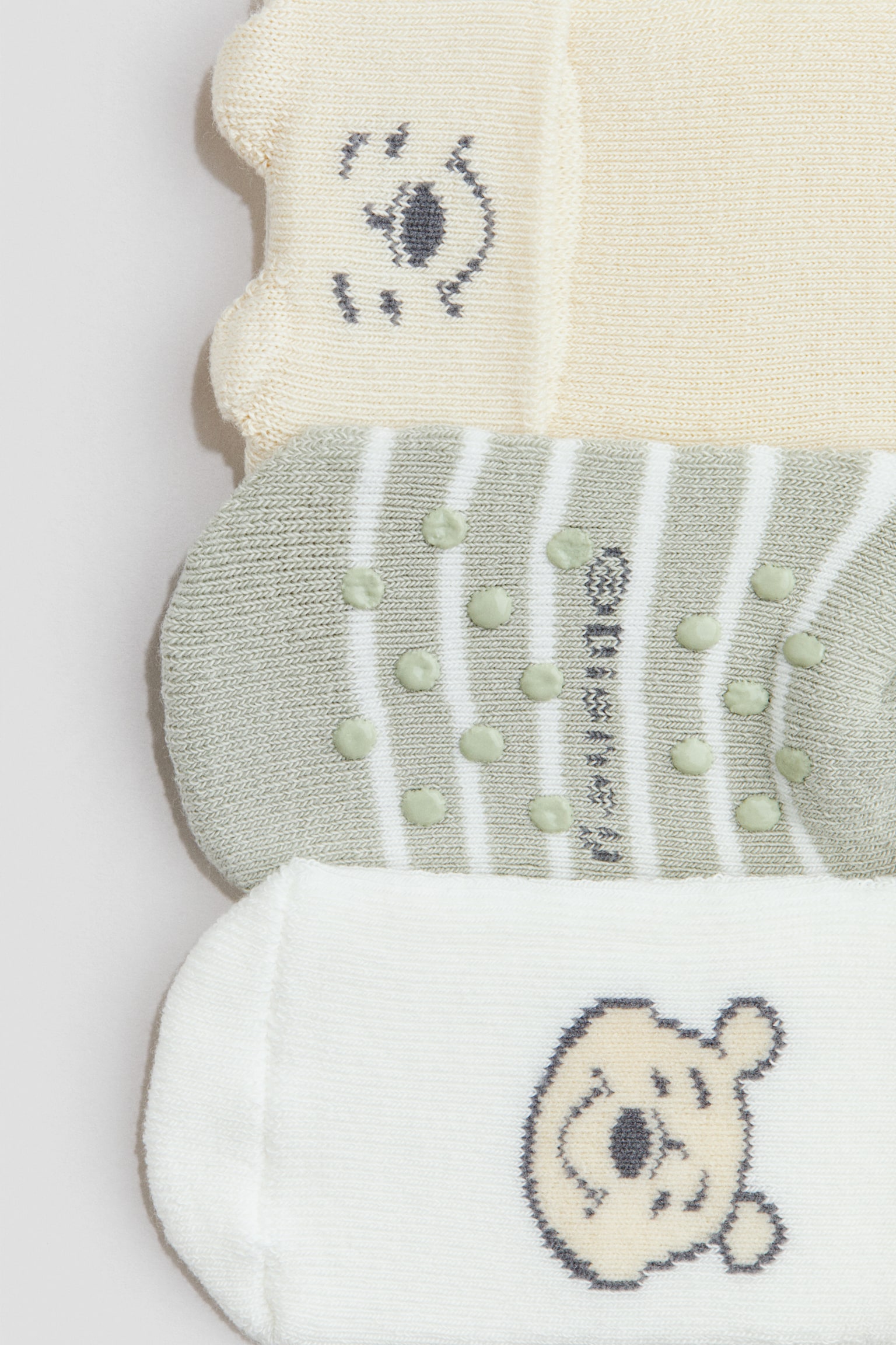 3-pack terry socks - Yellow/Winnie the Pooh/Light turquoise/Mickey Mouse/Red/Paddington Bear/Light pink/Minnie Mouse - 2