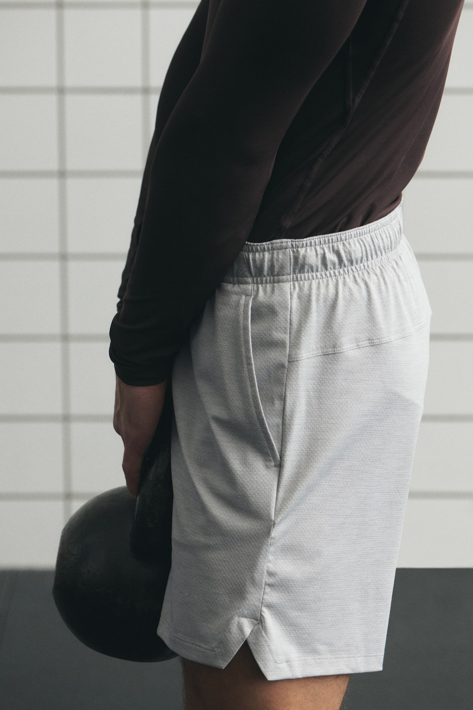 스포츠 쇼츠 DryMove™ - 라이트 그레이 멜란지/다크 브라운/블랙/그레이 멜란지/다크 그린/네이비 블루 - 6