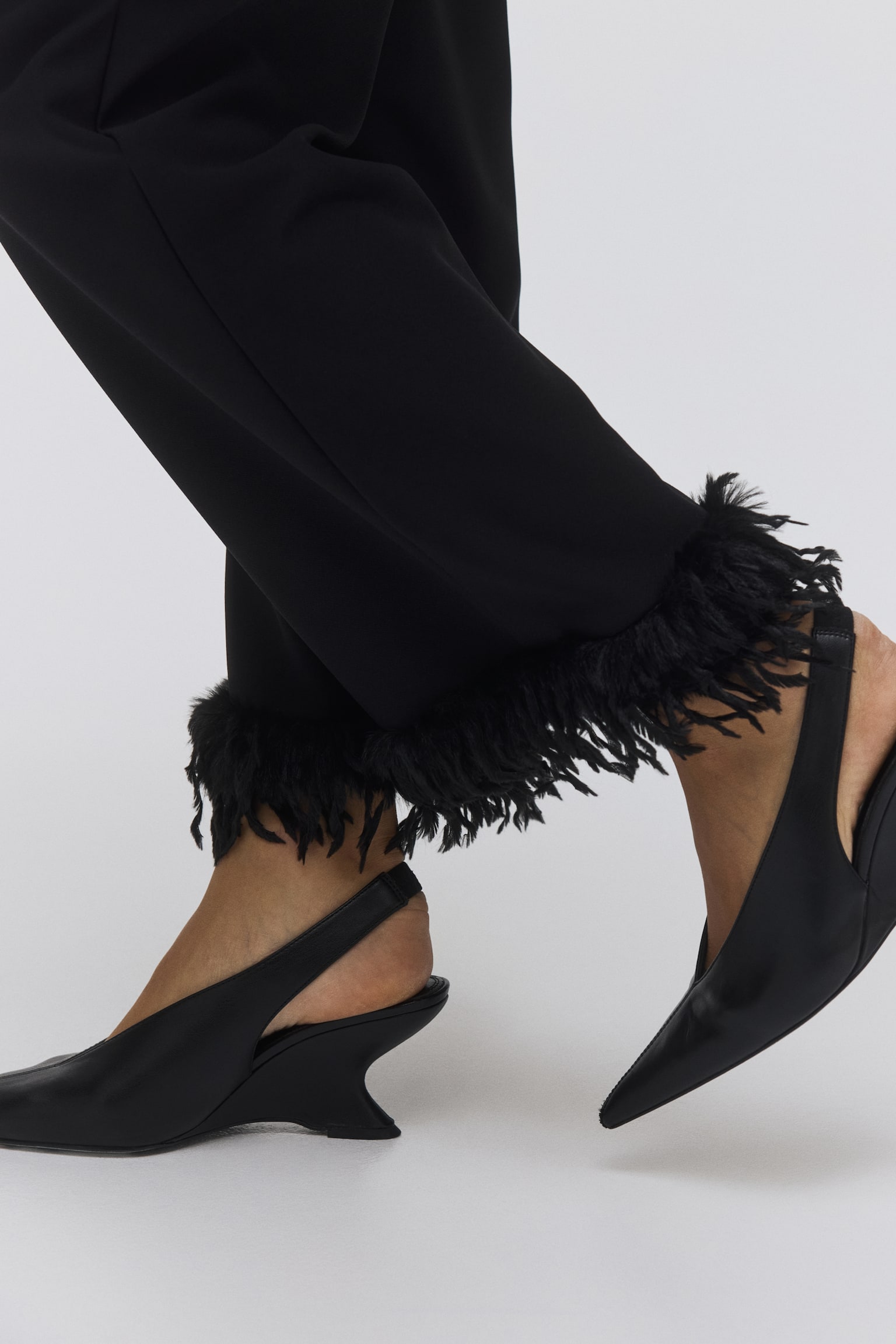 Fringed trousers - Black - 3