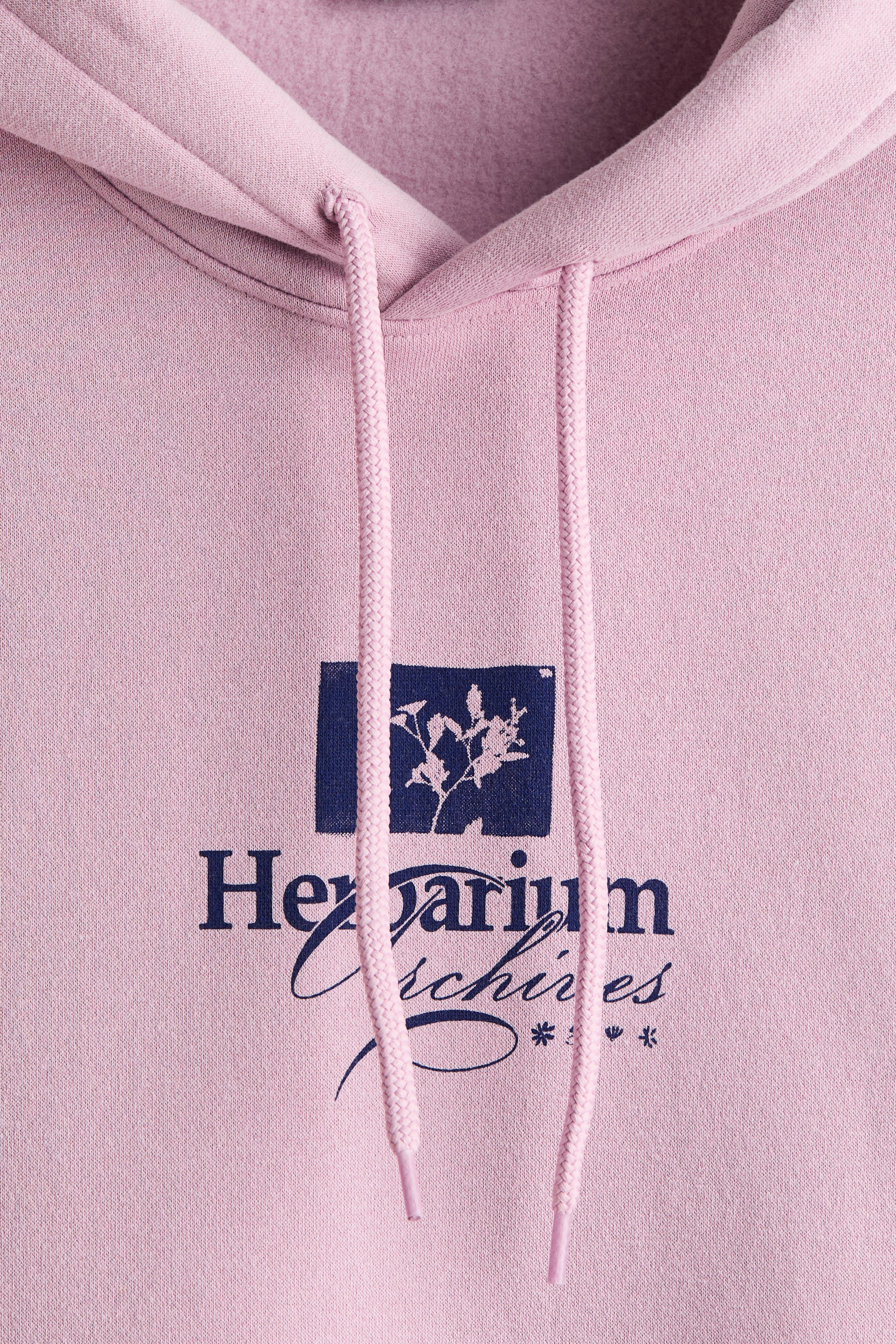 View larger image: Loose Fit Printed hoodie - Dusty pink/Herbarium Archives - Men | H&M IN 8