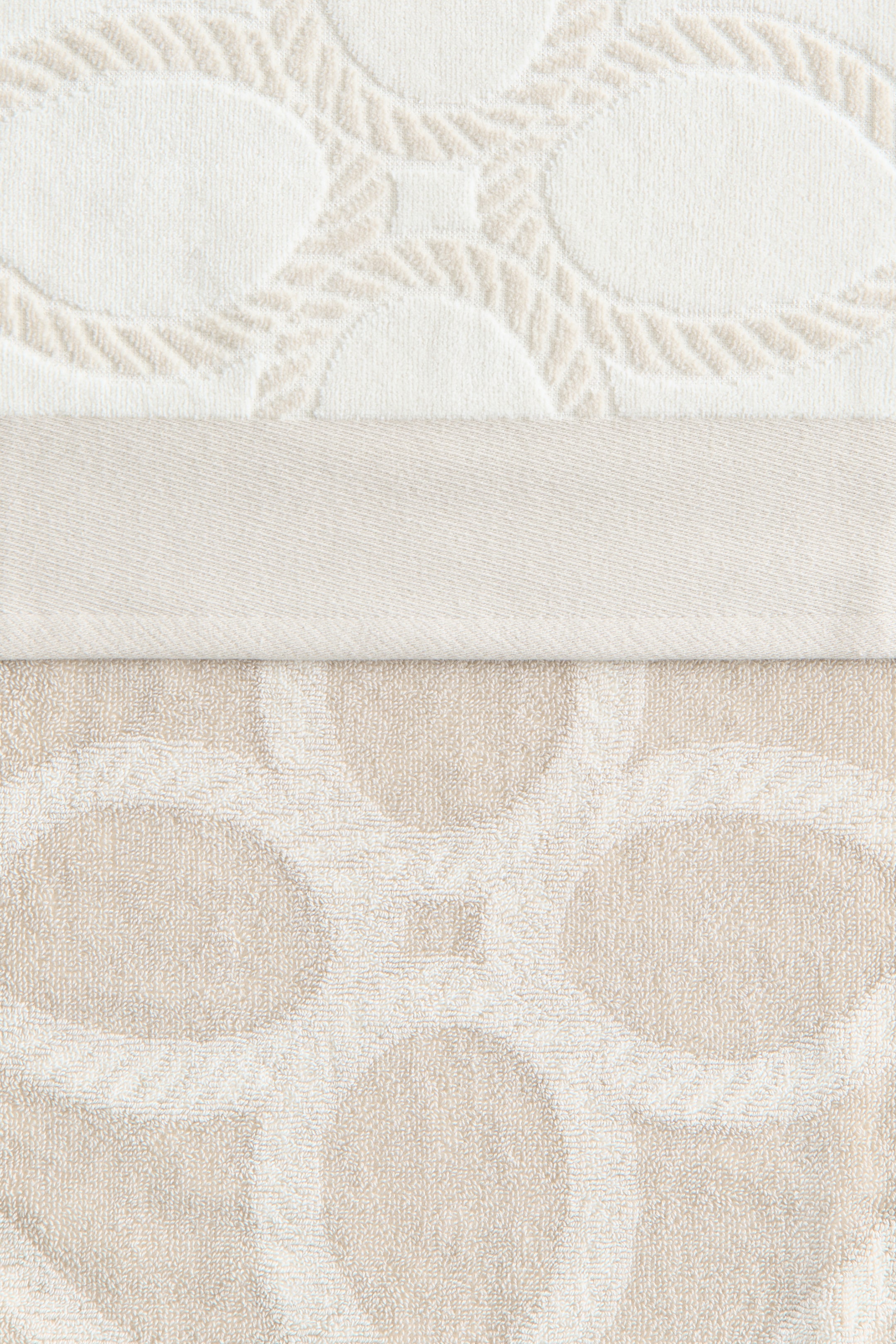 Jacquard-Weave Beach Towel