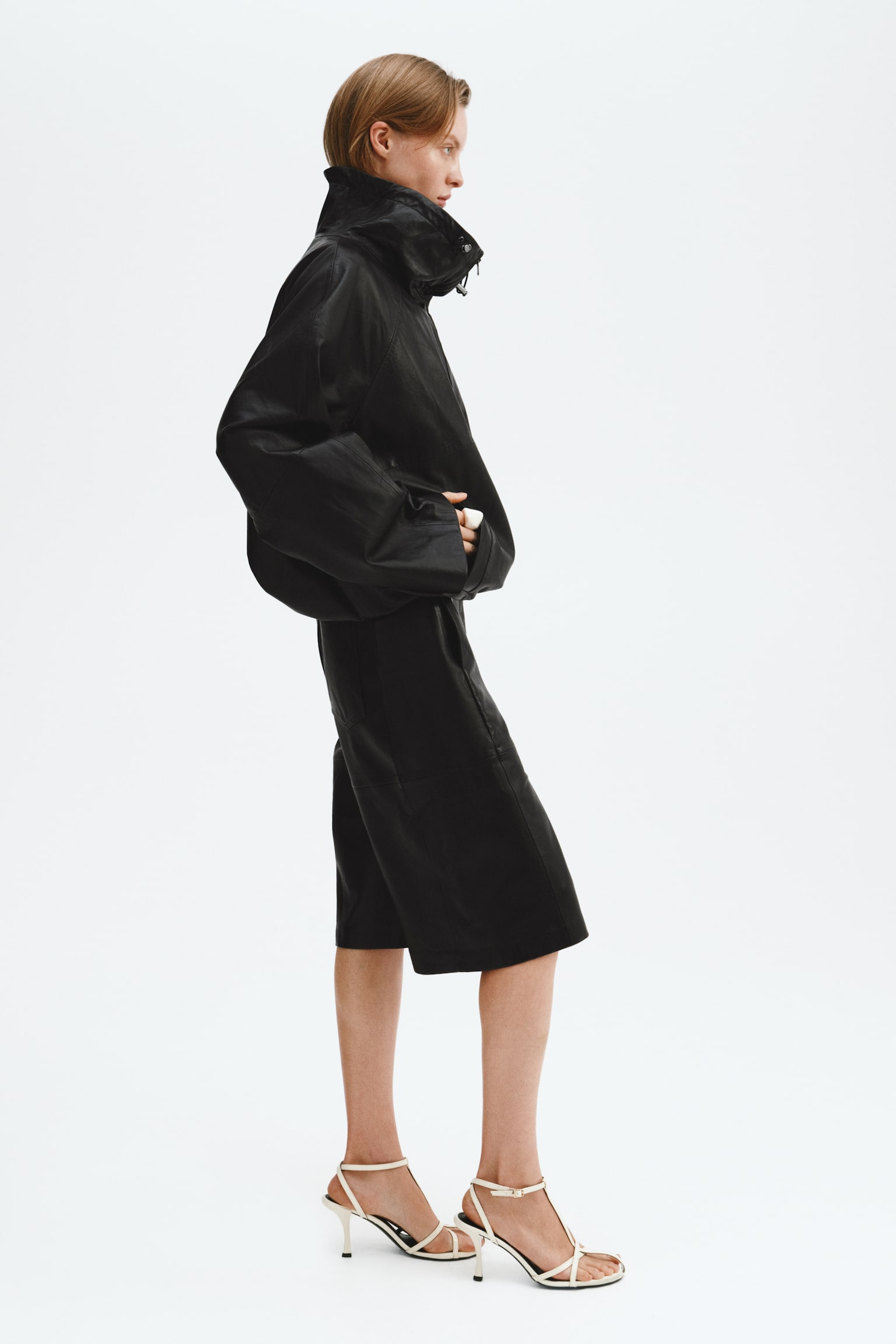 Leather Bermuda shorts - Black - 4