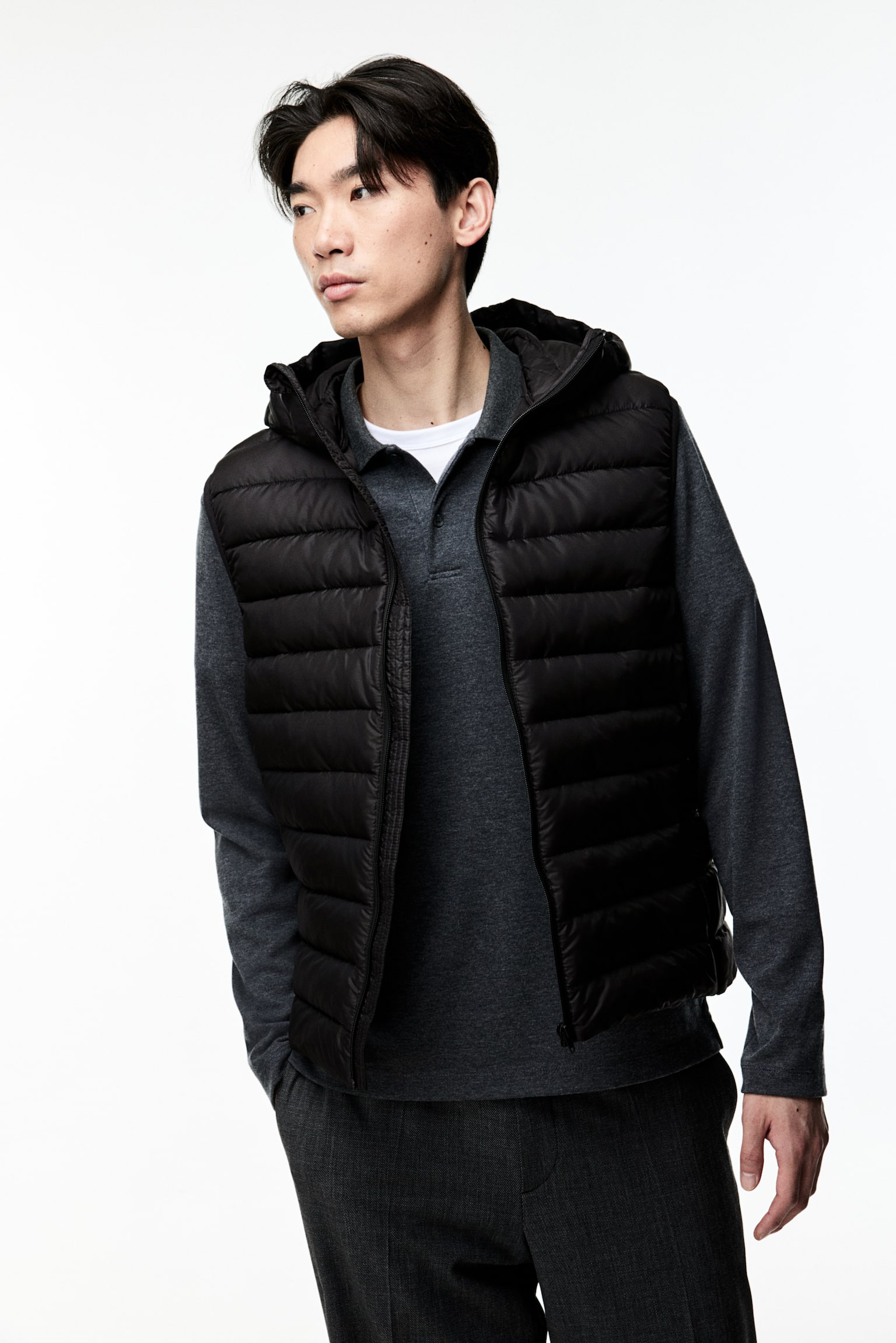 Padded lightweight puffer gilet - Black - 6