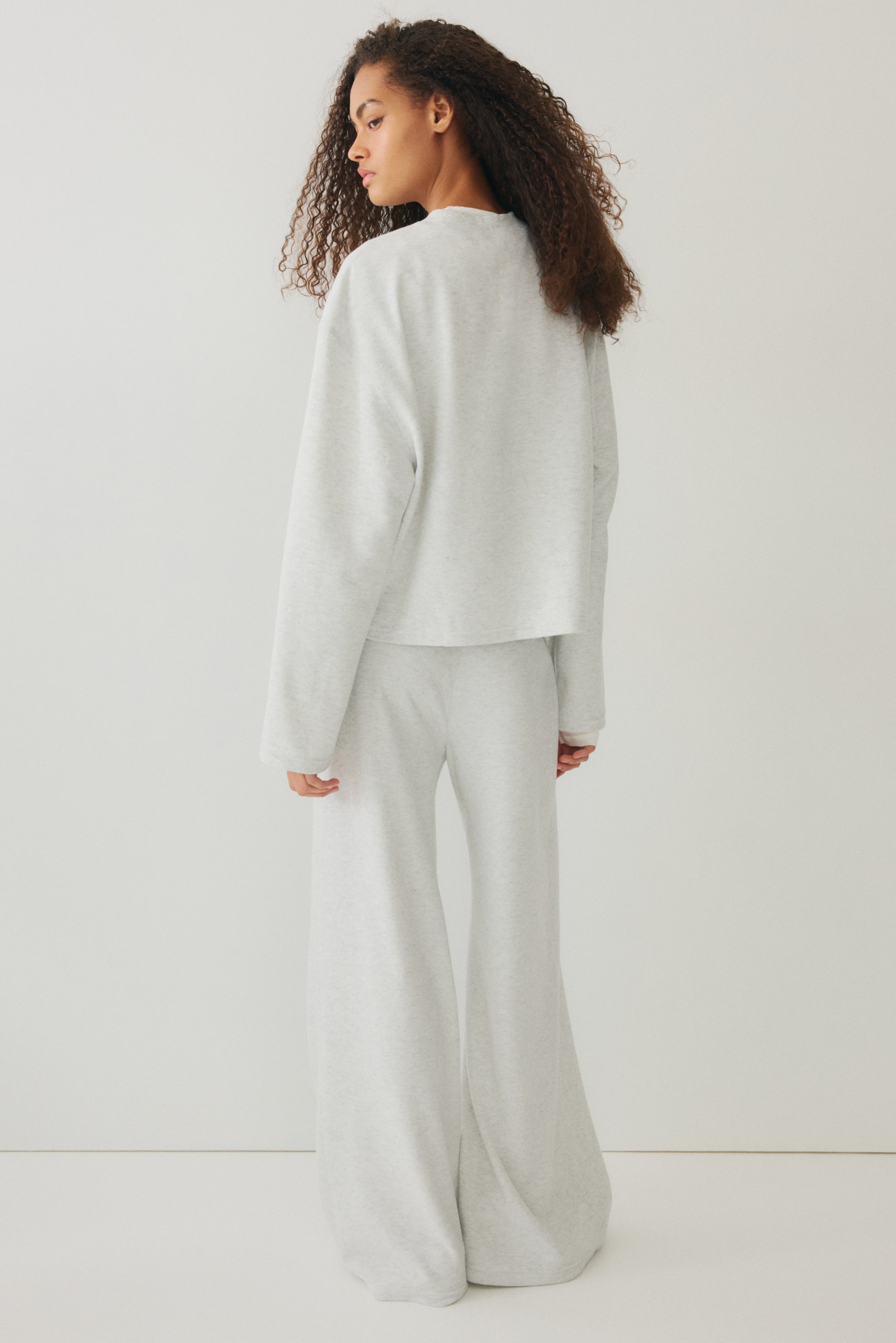 View larger image: 2-piece jersey top and trousers set - Light grey marl - Ladies | H&M 4