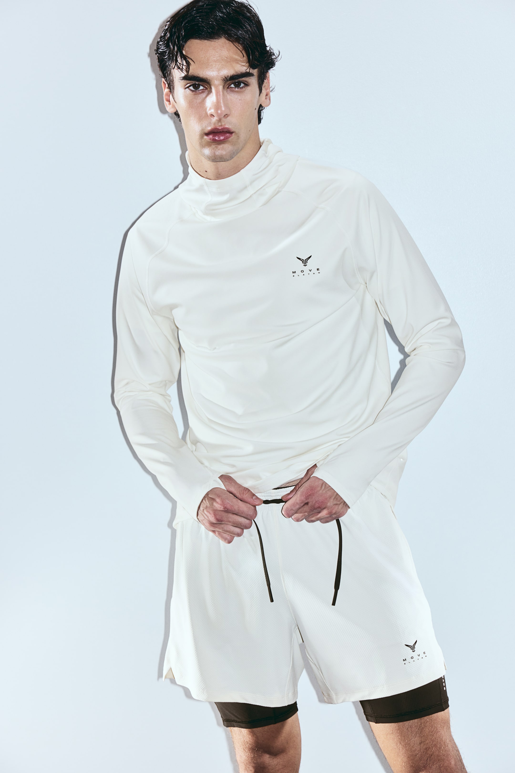 拡大画像を表示: ダブルレイヤースポーツショートパンツ DryMove™ - ホワイト／Move Zlatan - Men | H&M JP 4