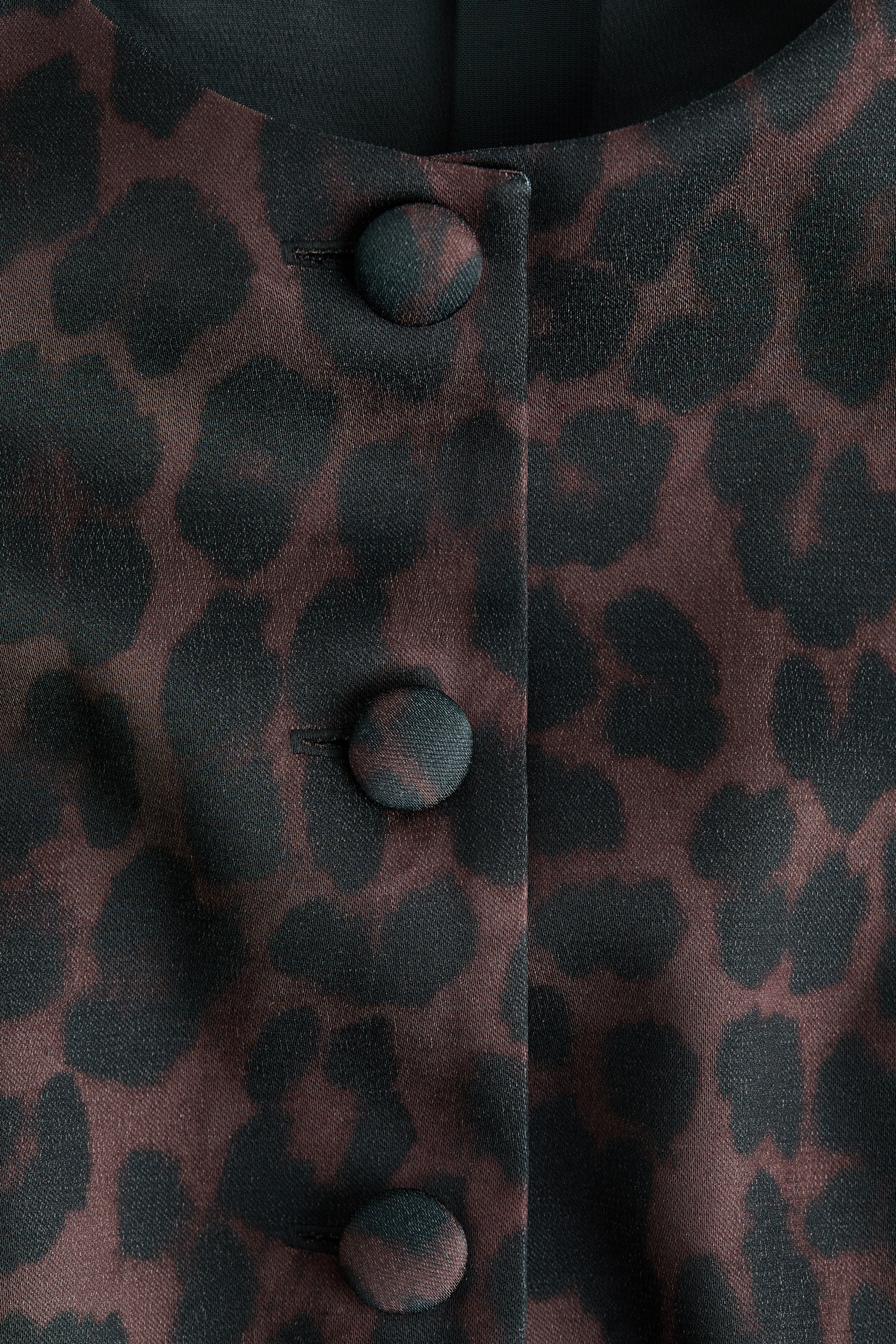 Ampliar la imagen: Blusa con mangas abombadas - Café oscuro/Diseño de leopardo - Ladies | H&M MX 7