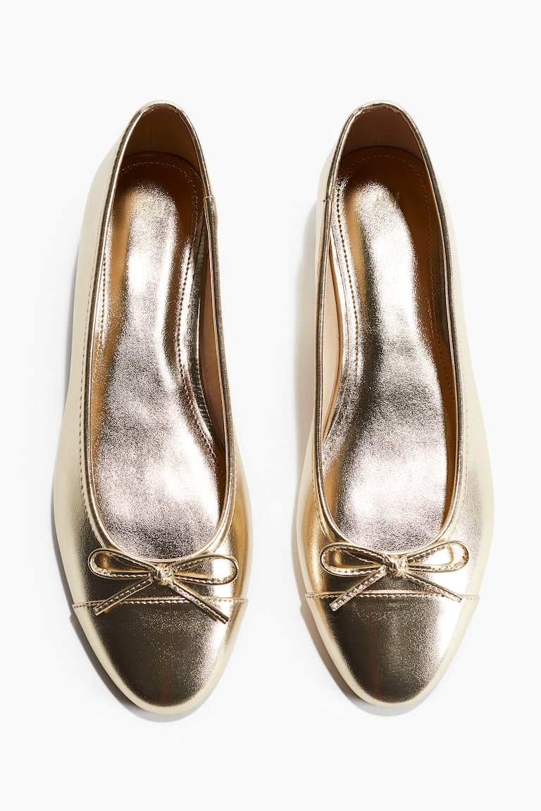 Ballet pumps