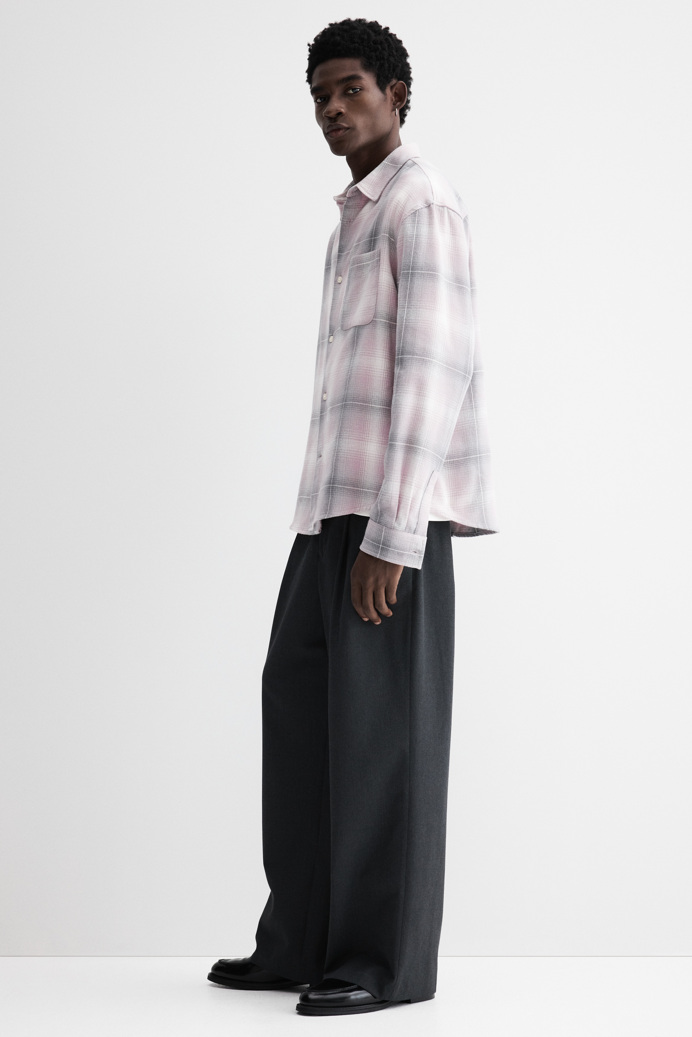 ルーズフィット フランネルシャツ - ピンク／チェック - Men | H&M JP