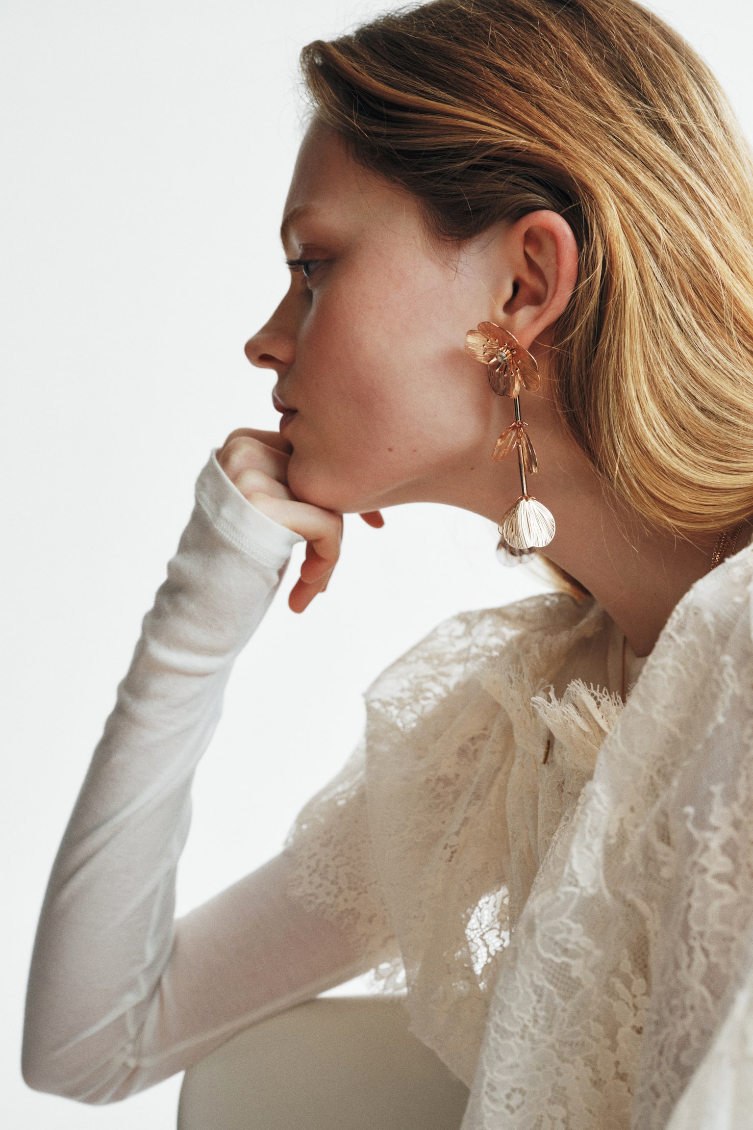 Boucles d'oreilles fleurs avec pendentifs - Doré - 4