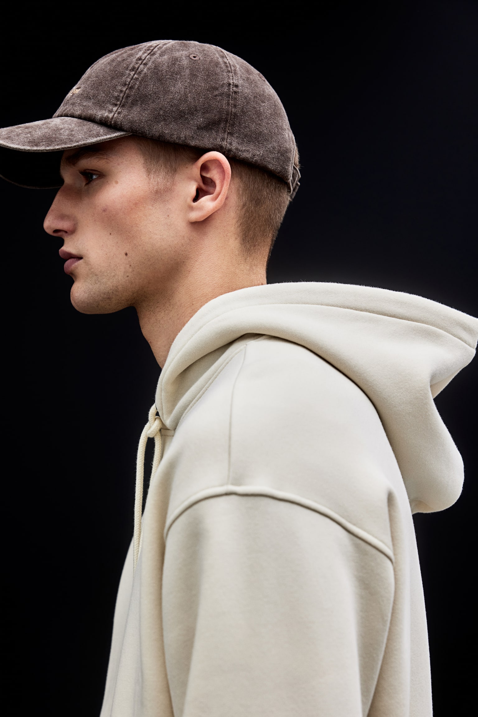 Loose Fit Hoodie - Light beige/Black/Light grey marl/Navy blue/Forest green/Light beige/Dark brown/Black/Dark greige/Pistachio green/White/White/Burgundy/Green/Light brown/Light purple - 4