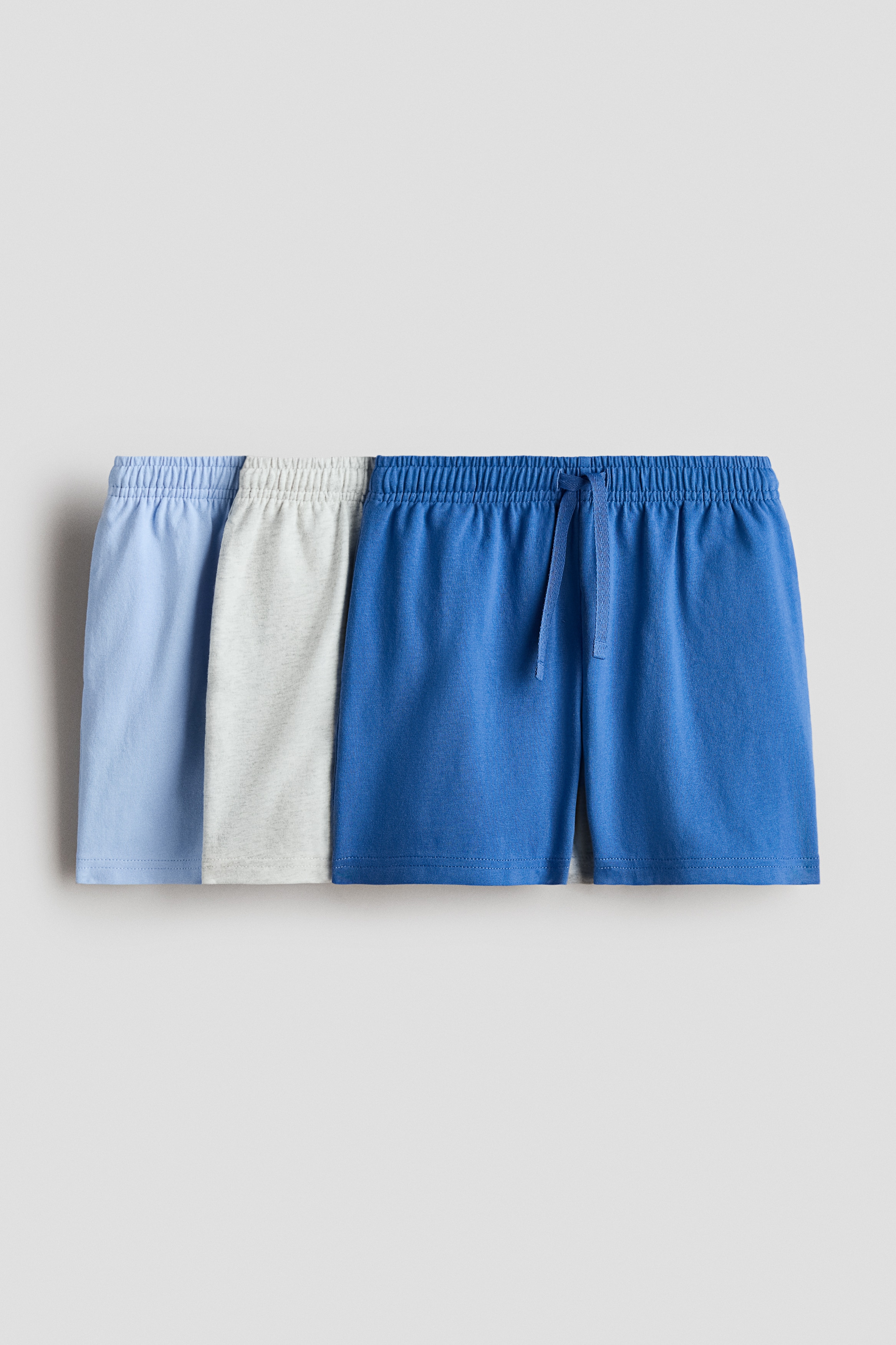 3-pack shorts i bomullstrikåModell