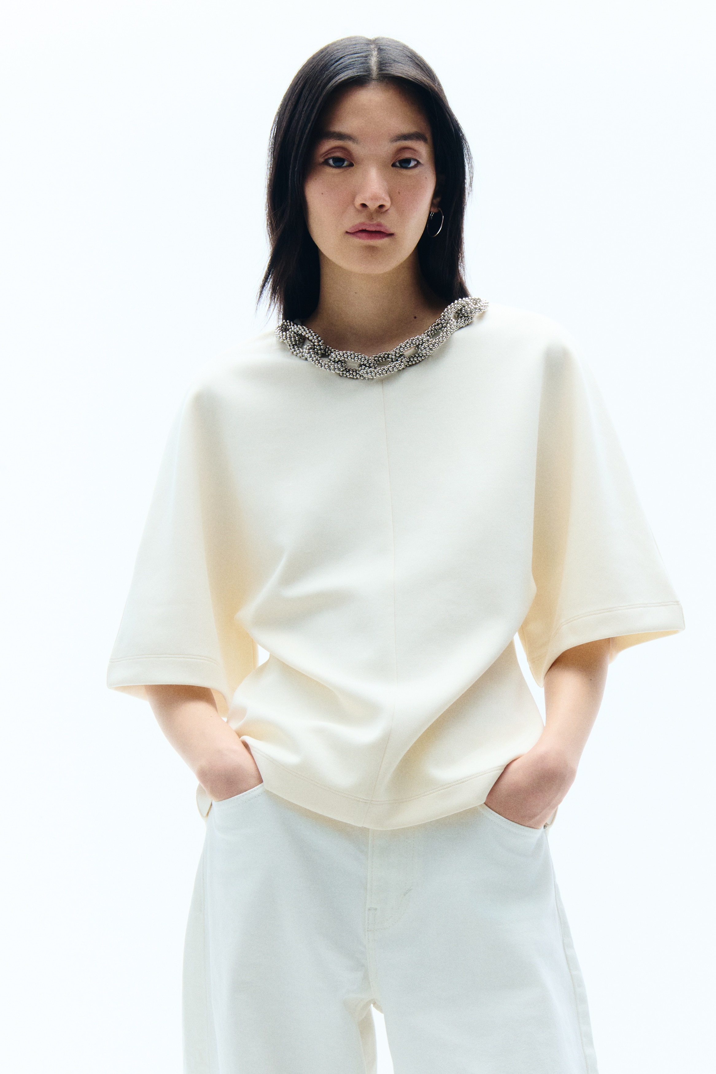 Chain-detail T-shirt - Cream